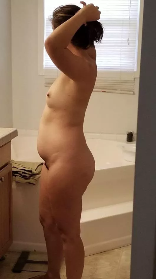 Looking to trade wife ;) Kik marktheman2020 snap marktheman2009