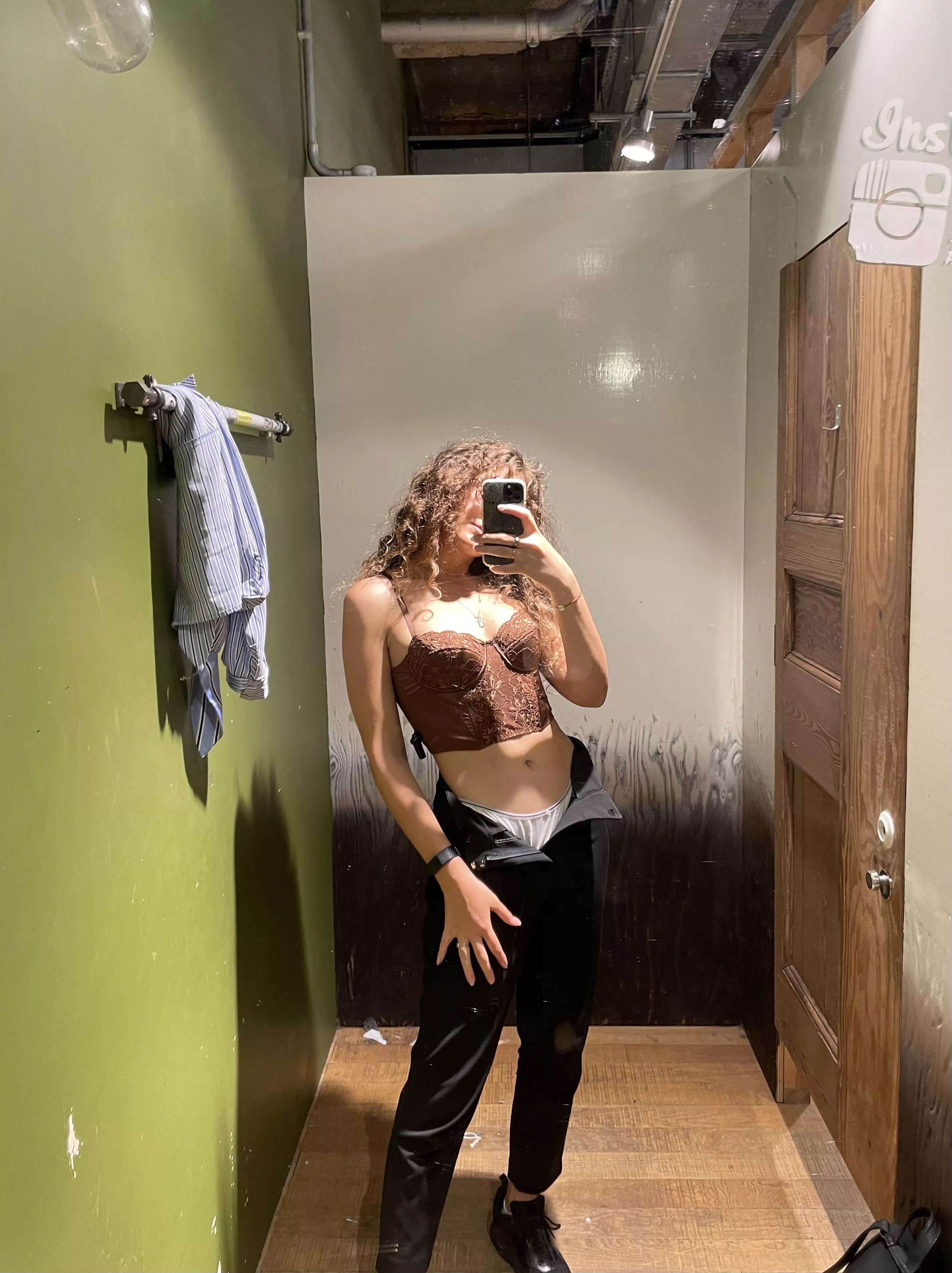 Love being able to use changing rooms again ☺️ [f]