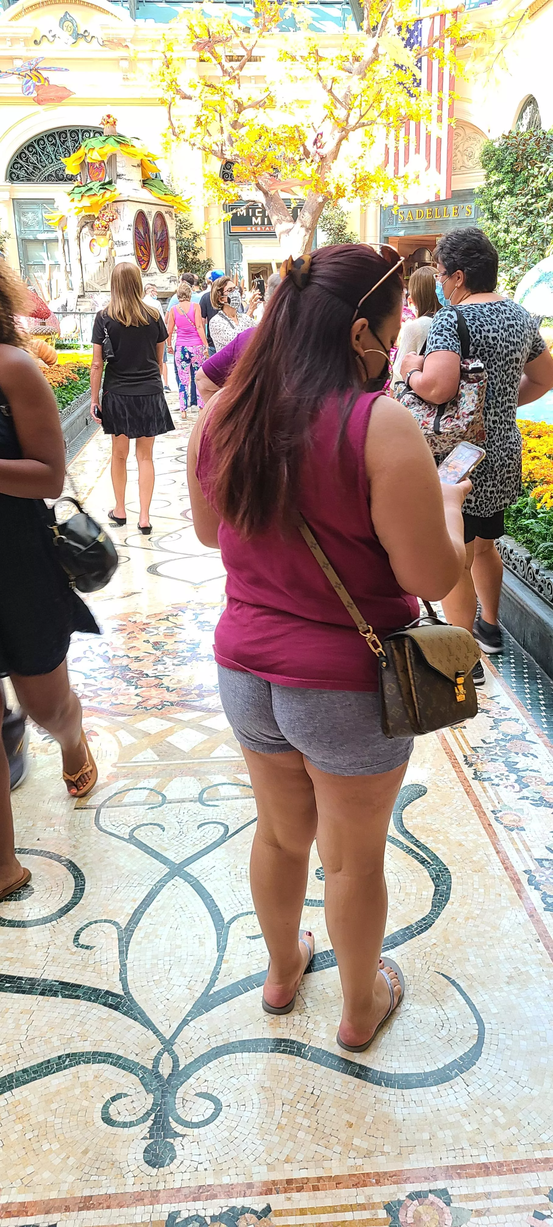 Love the way my chubby wife's ass eats those shorts 💦💦