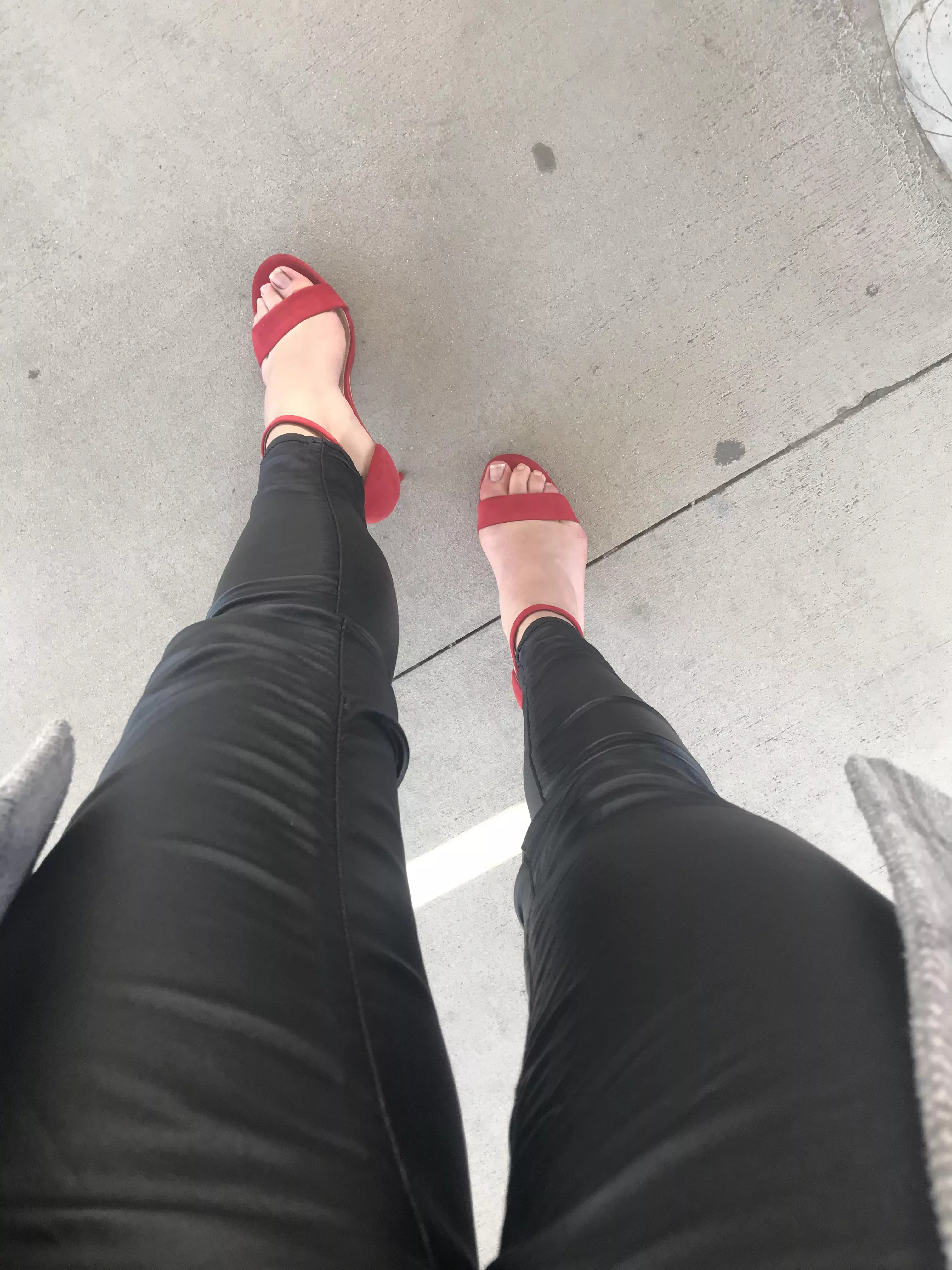 Love these sandals 🥰