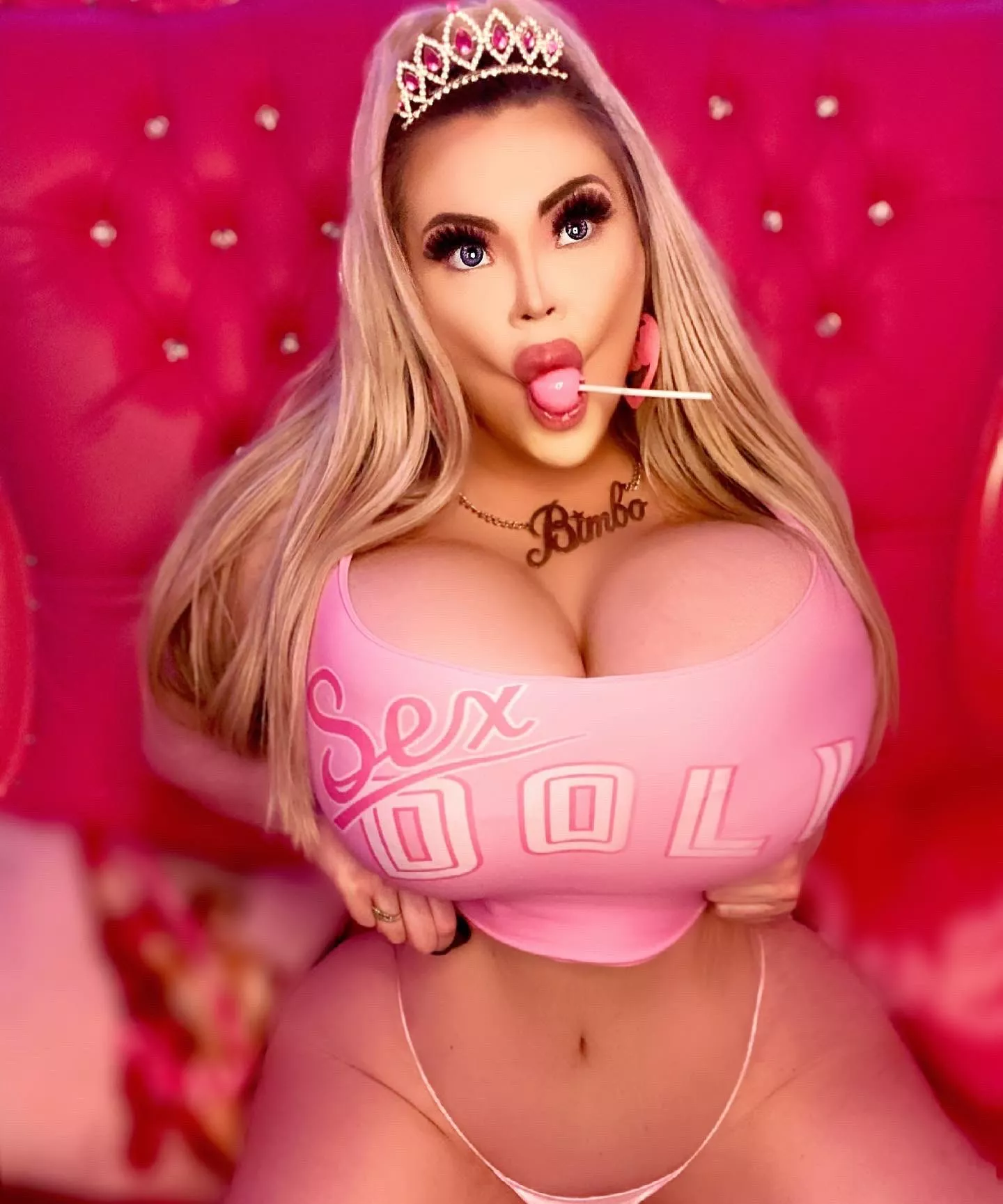 Loving the bimbo life