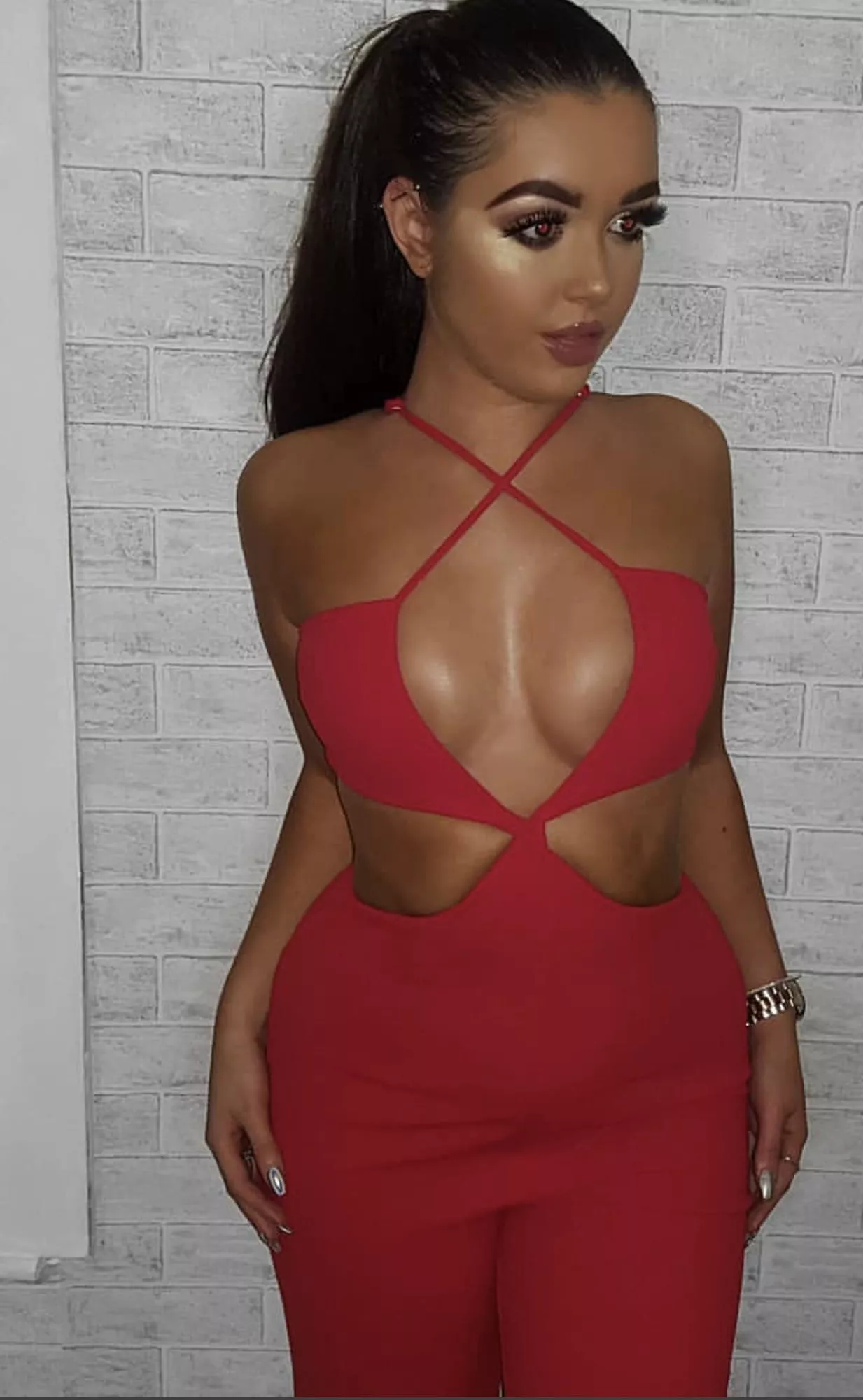 Lydia Maria in red