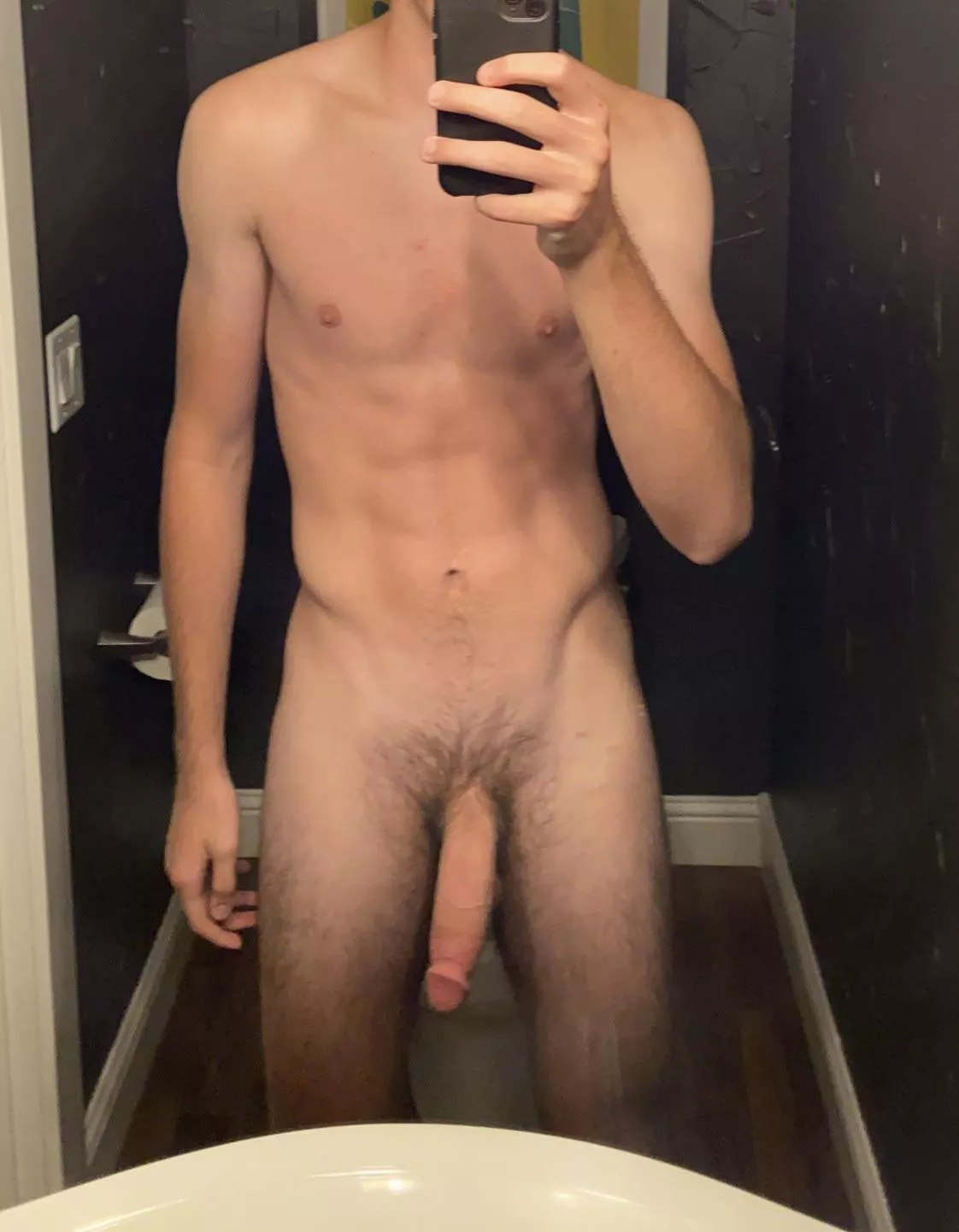 (M) 18 - I hope you like what you see