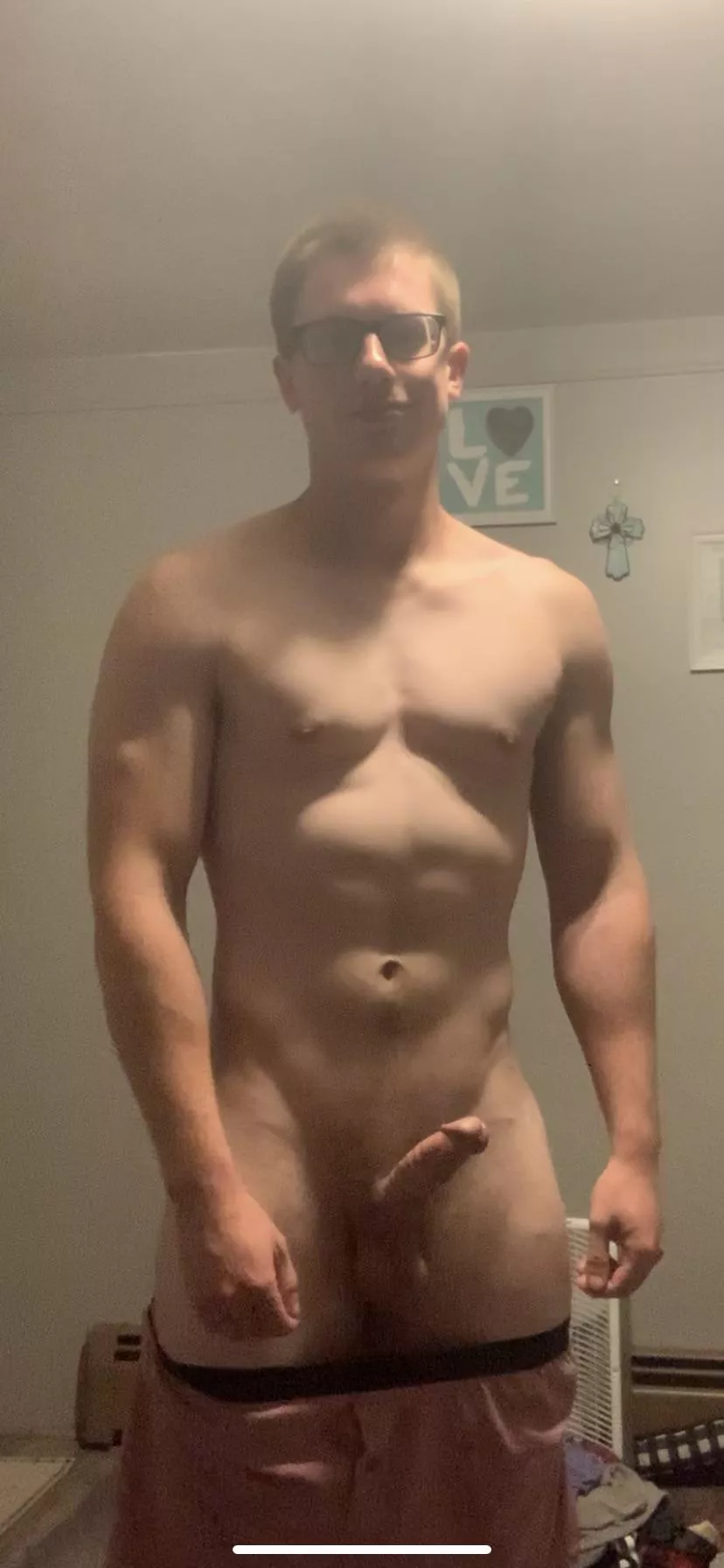 M 20 Would you fuck?