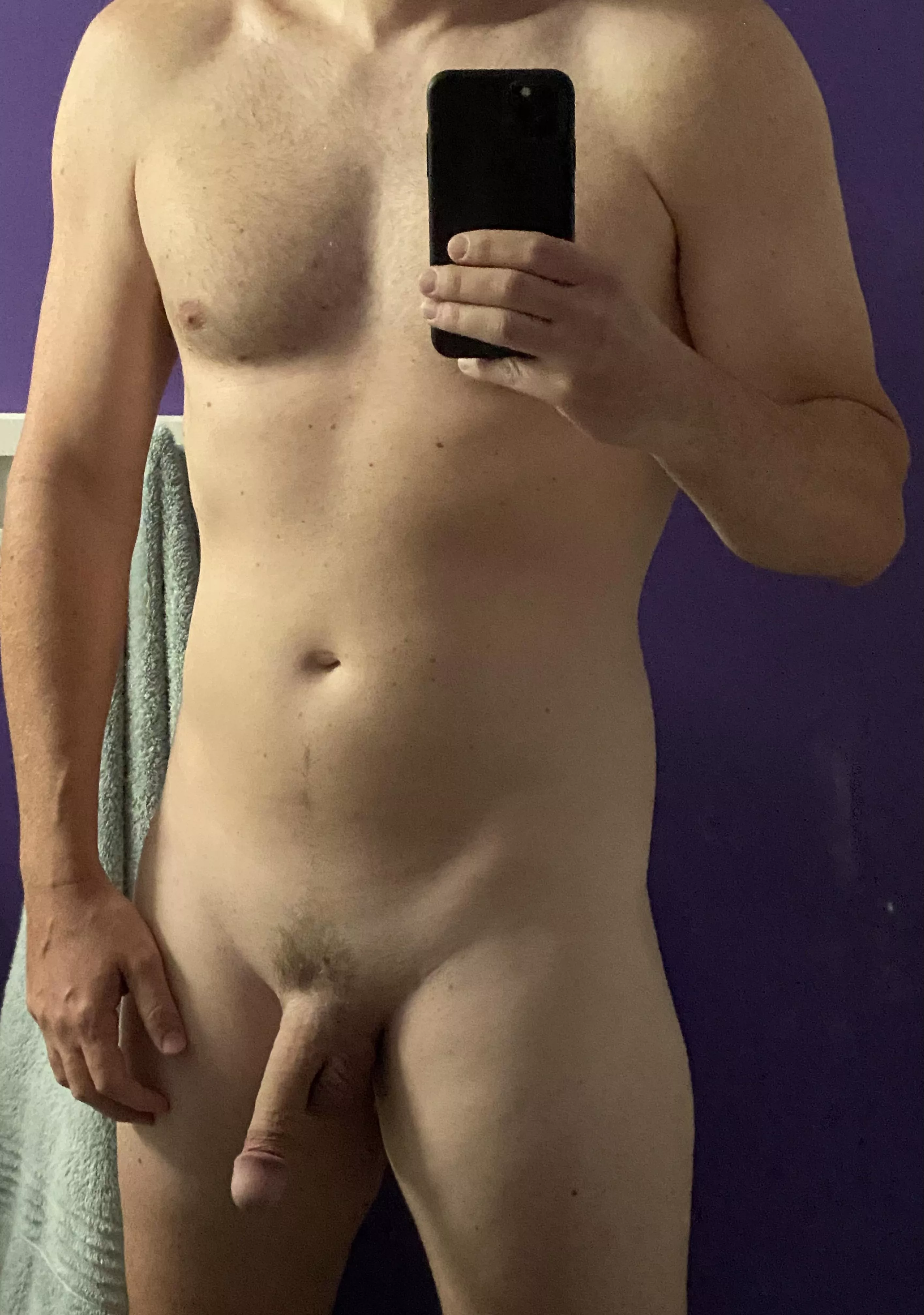 M, 40, 6’3”, 220 lbs