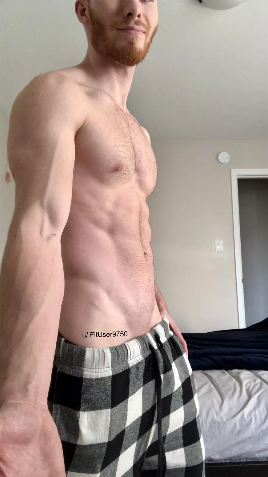 [M] Ready for a hump day workout 😉