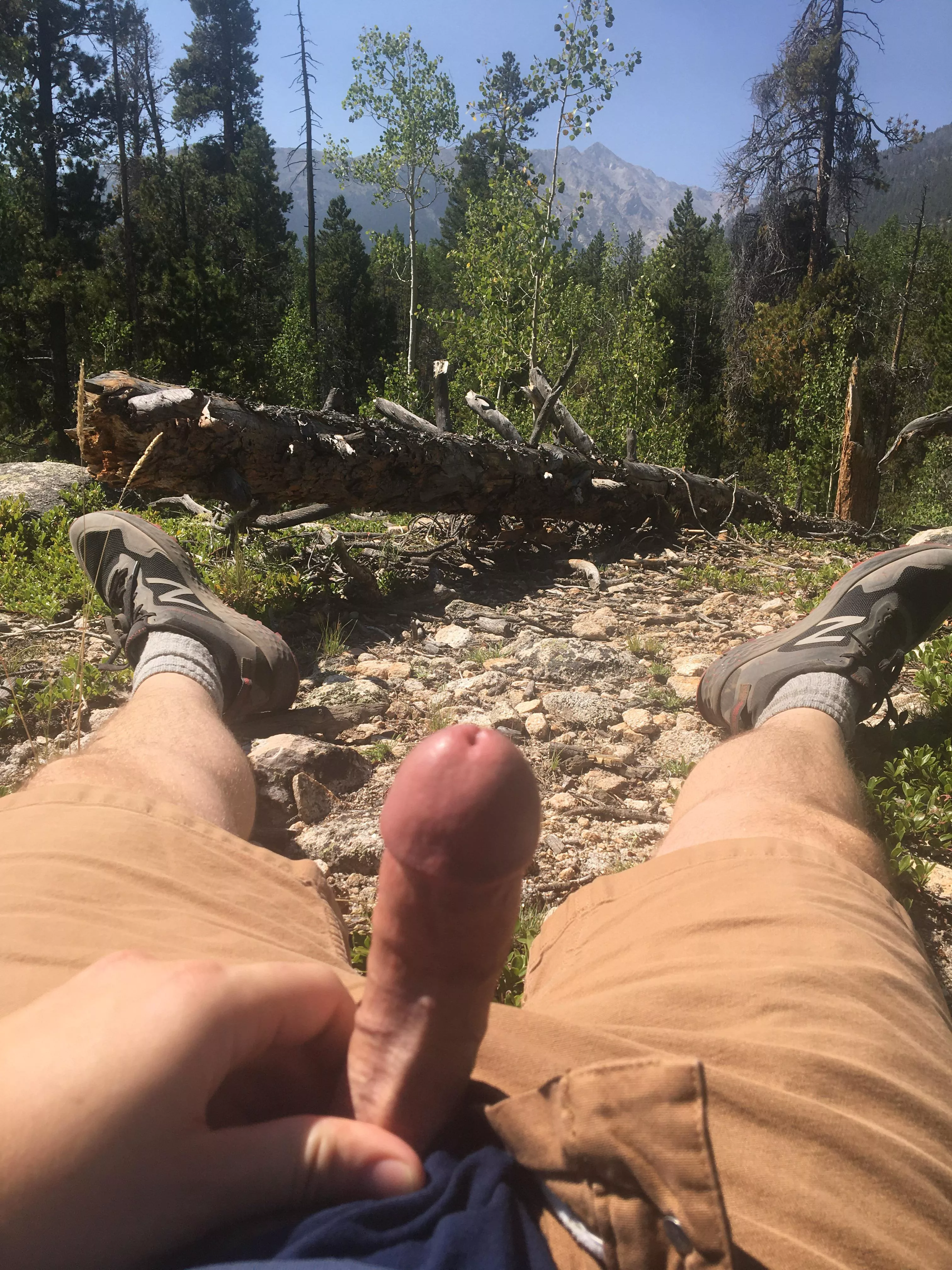 [M] rock(y) mountain hard