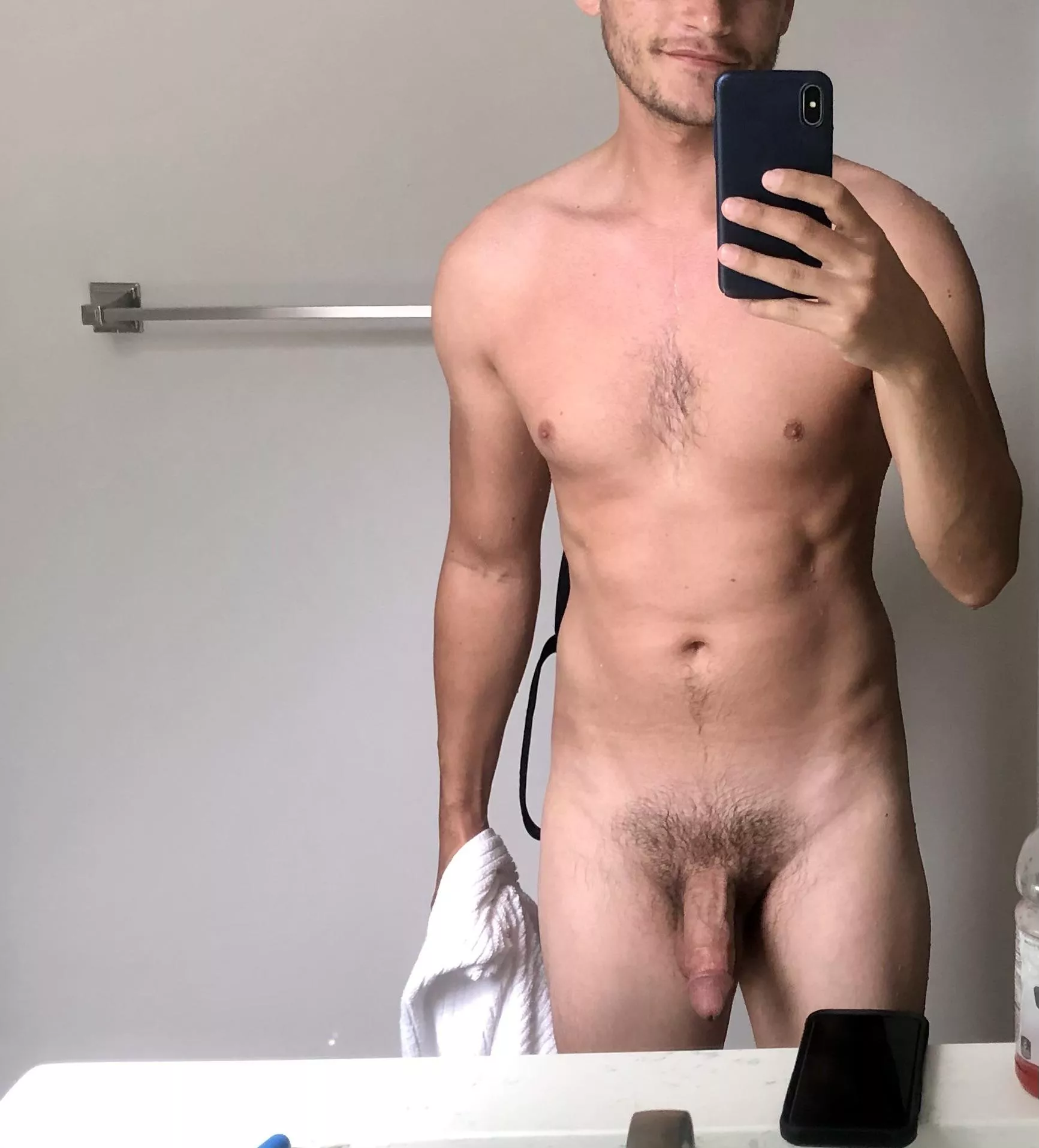 (M) towel off