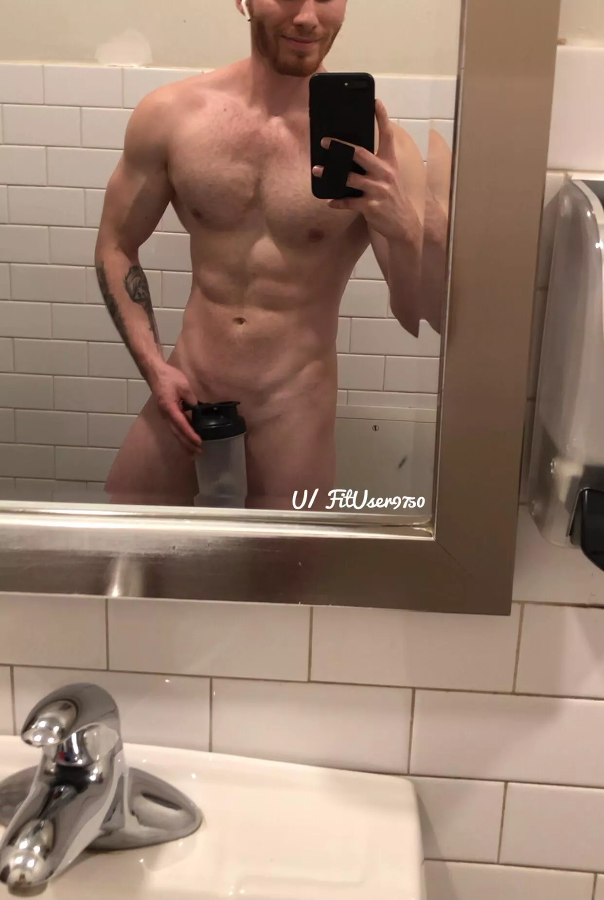 [M] Wanna sip? You’re looking thirsty 👅😋