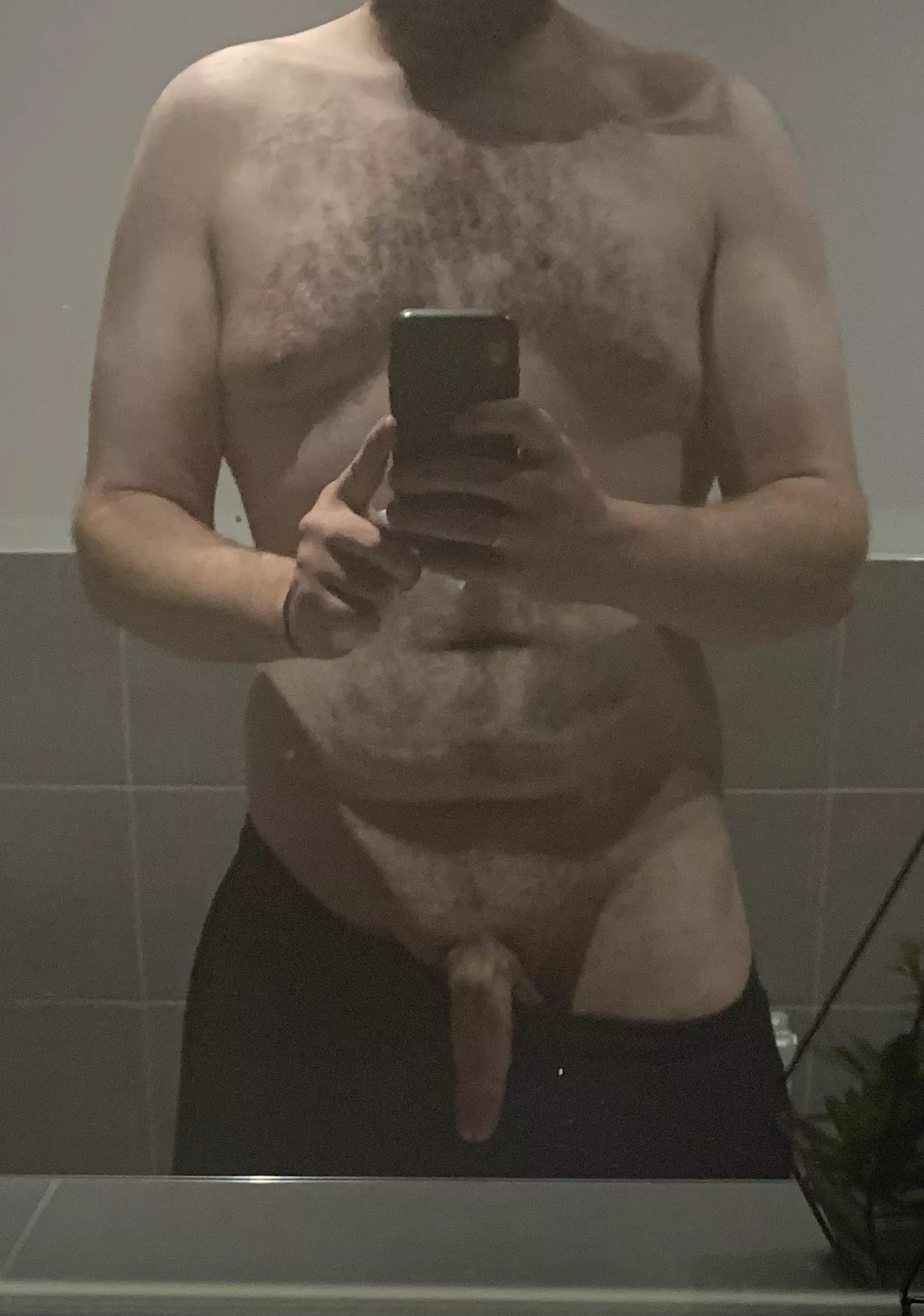 M28, 6’8, 240lbs