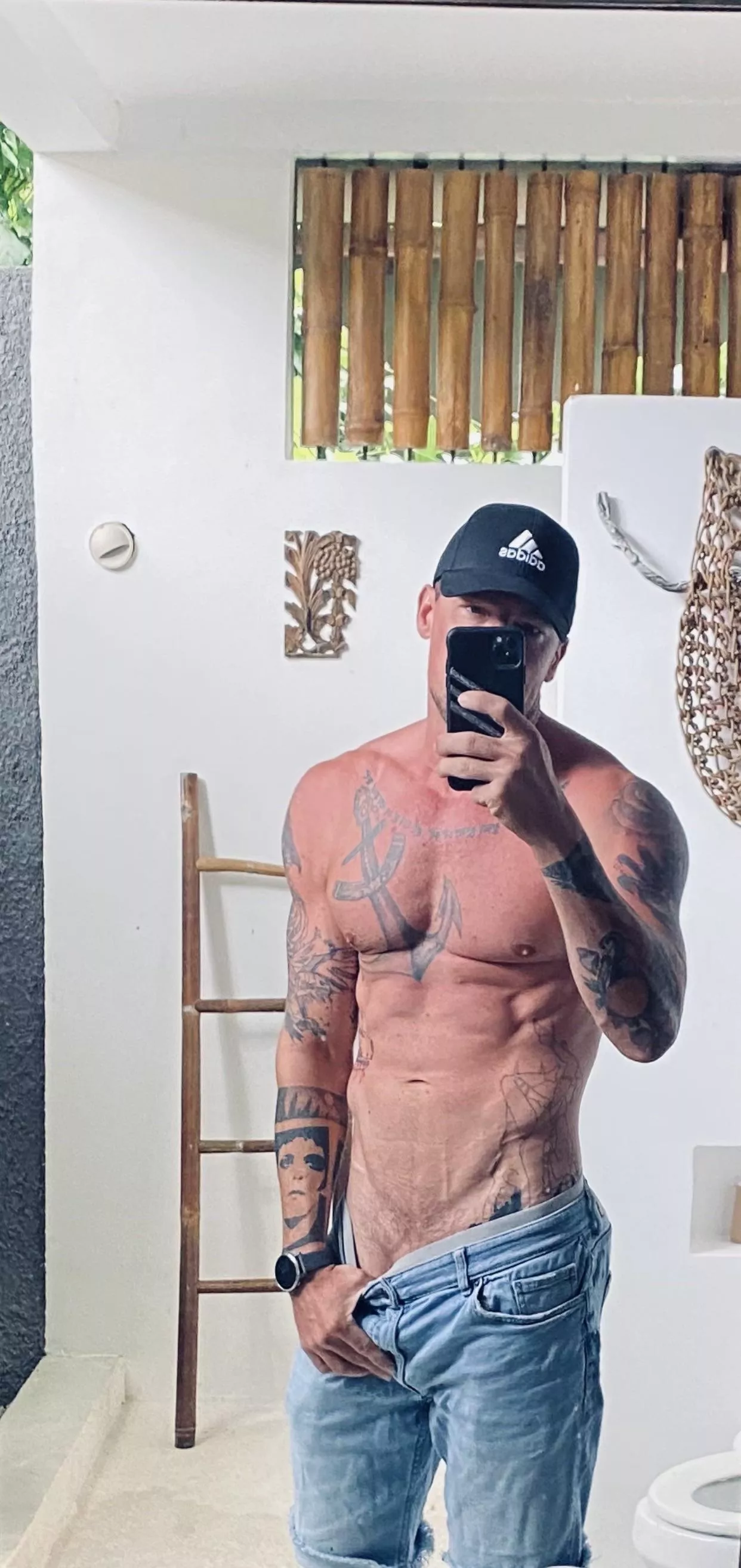 [M28] fresh hip ink