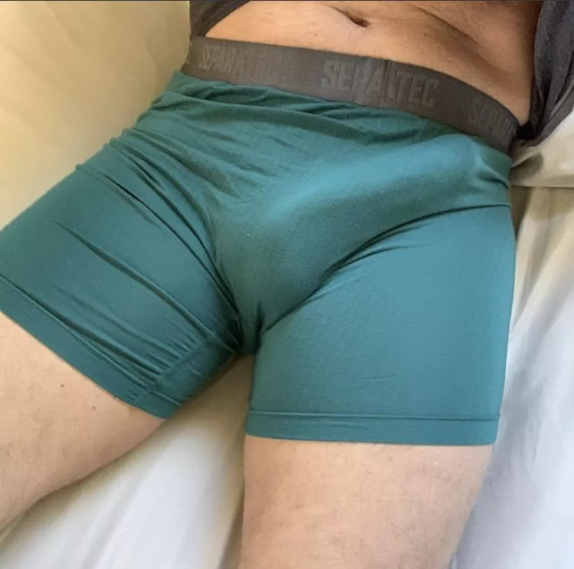 [M4F] horny holiday weekend.