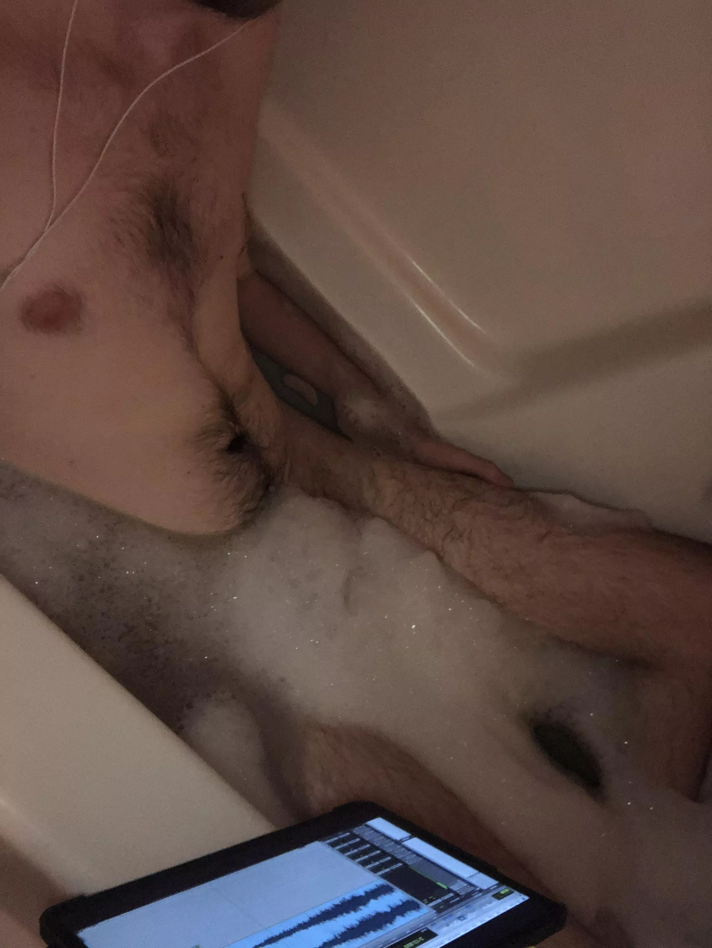 [MALE] I’m a little too tall for baths but I still love them