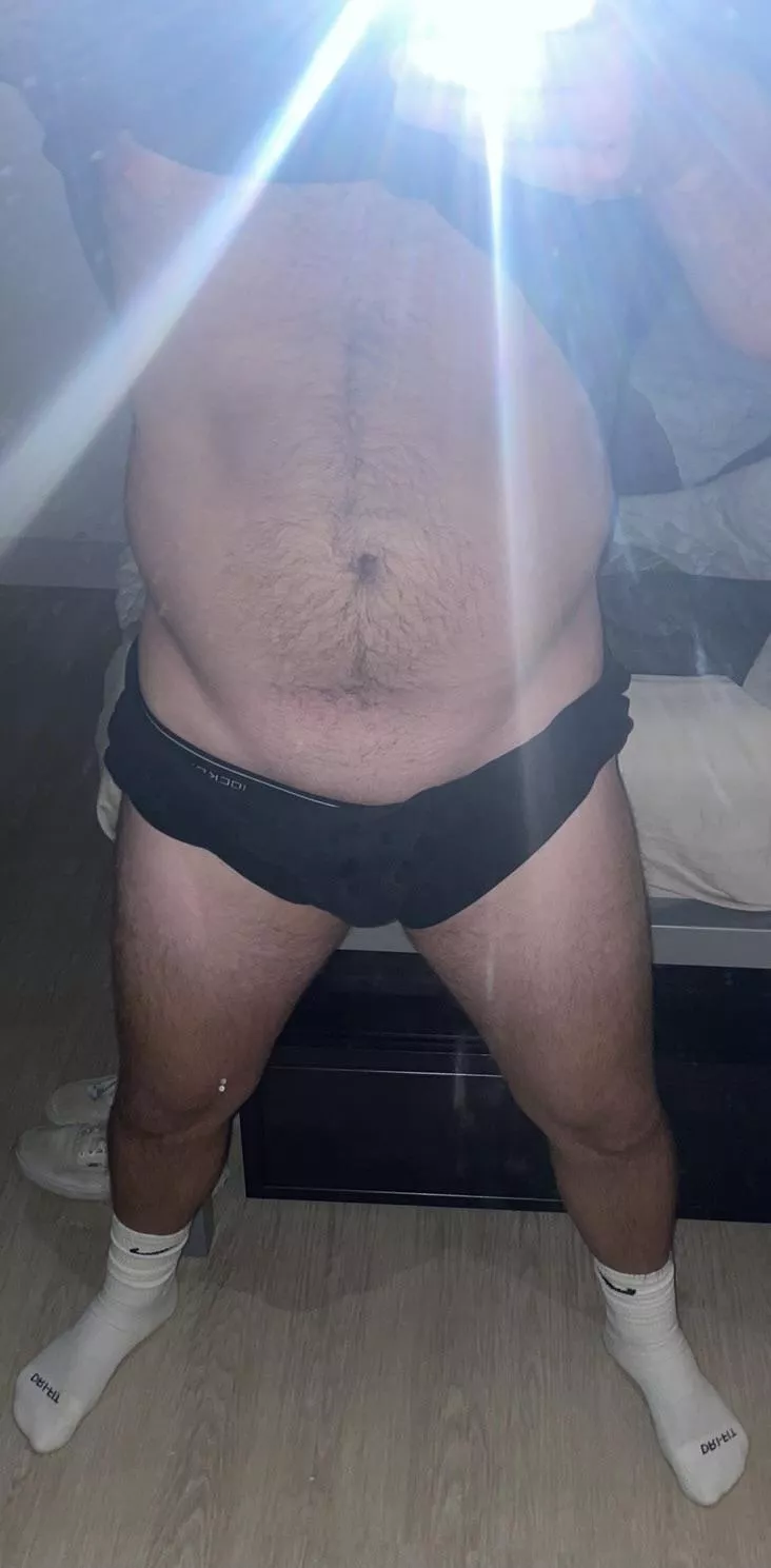 [male] take them off