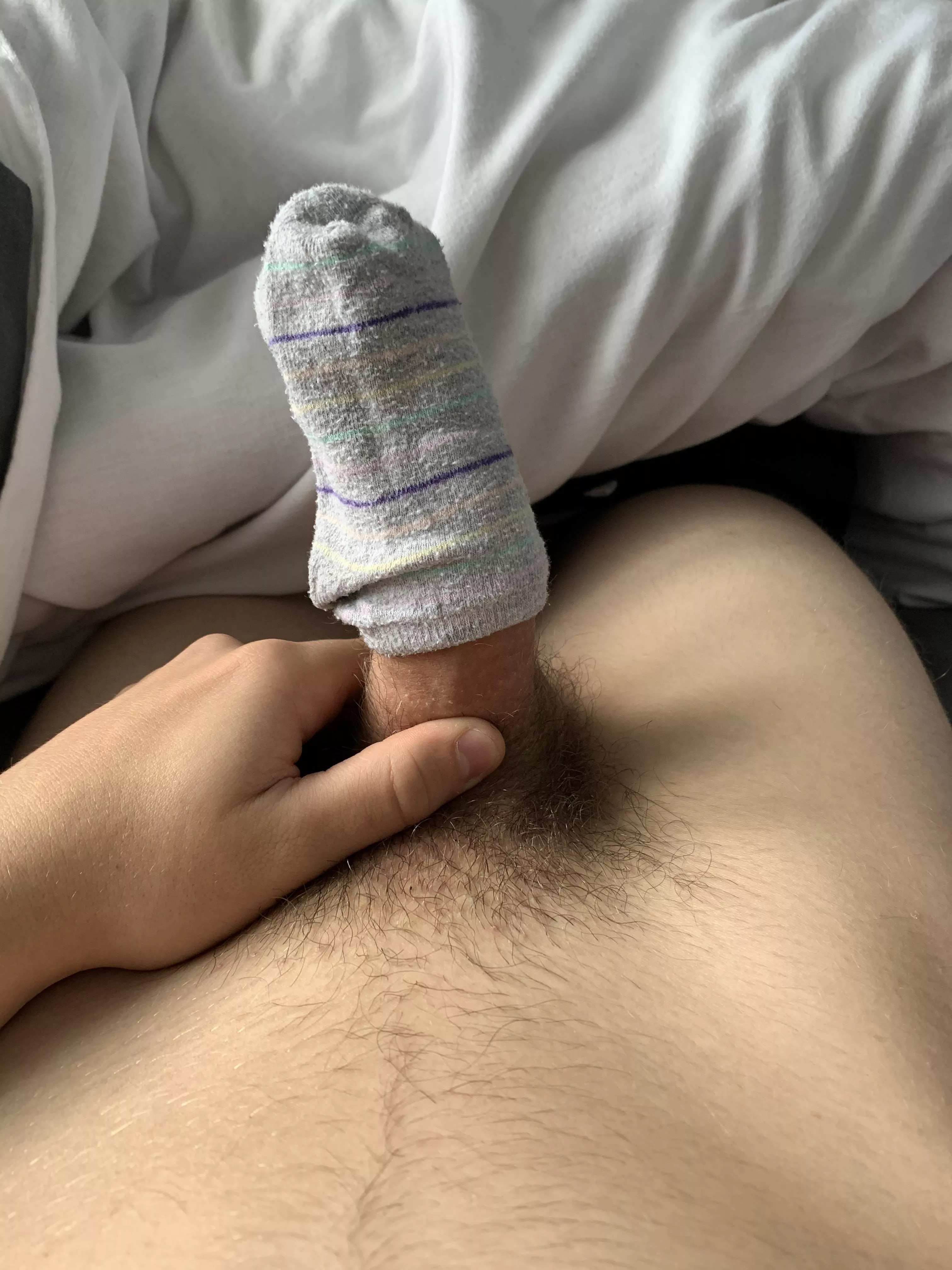 [male] This sock is too small can I use anyone else’s