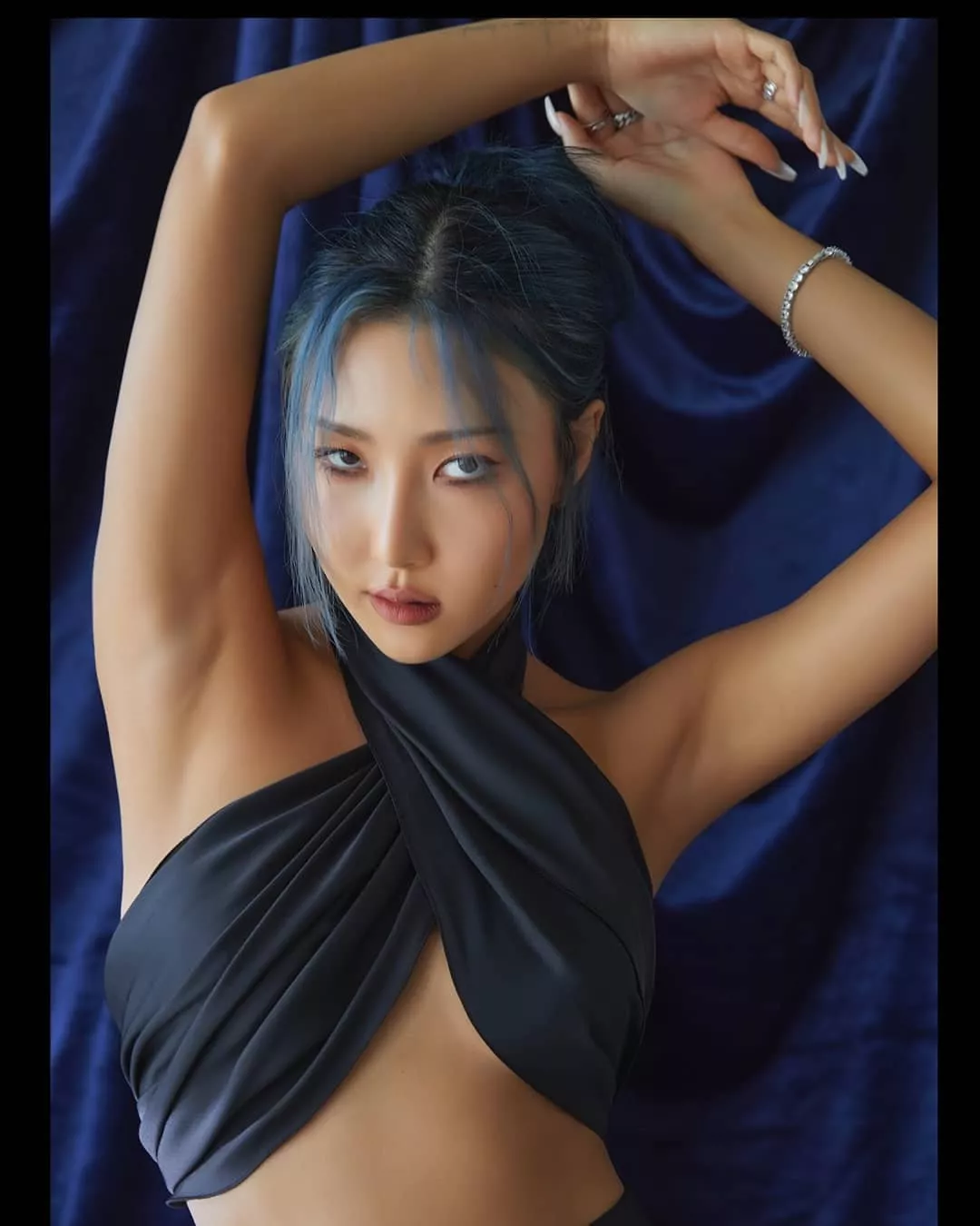 Mamamoo - Hwasa