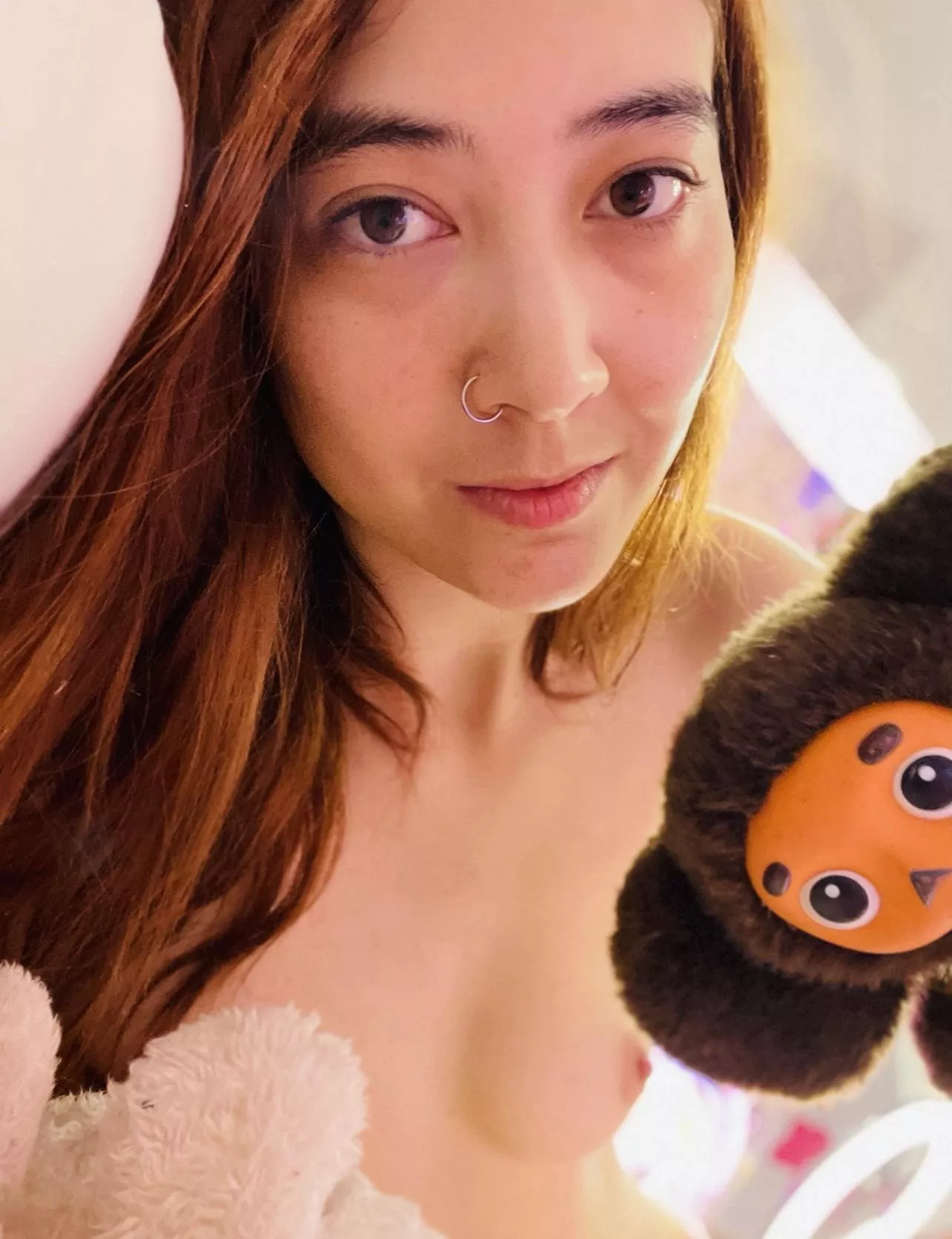 Me and cheburashka chilling. Anyone want to cum over ?