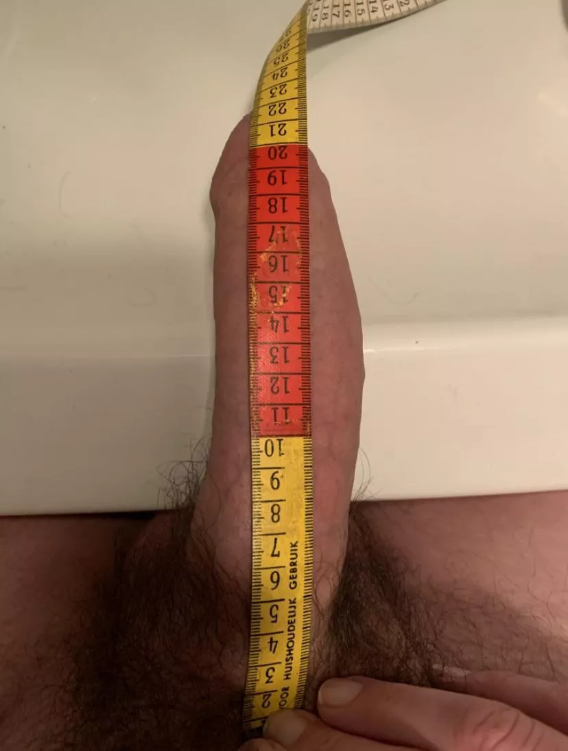 Measuring is not easy. I was wrestling with the measuring tape and it was difficult to stay erect then.