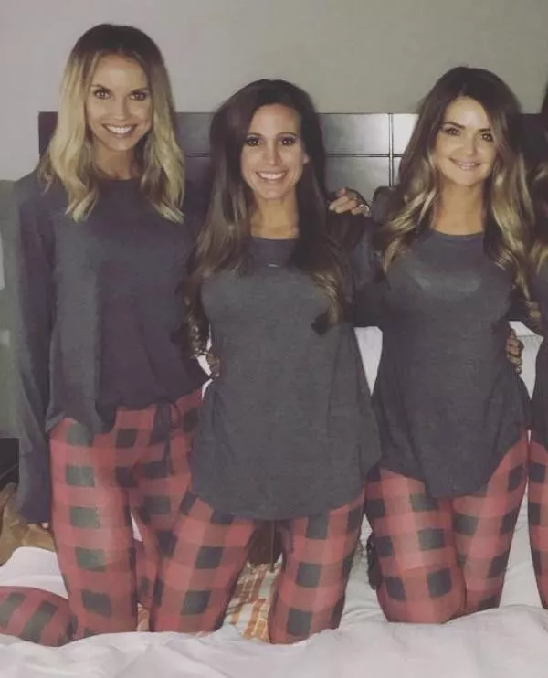 MILF pajama party