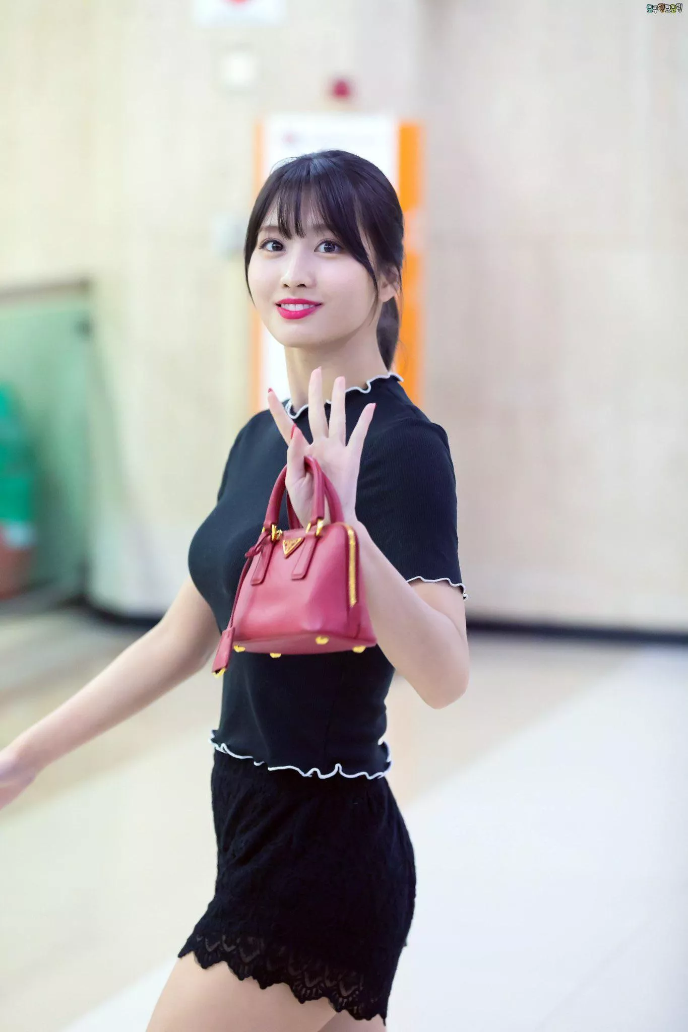 Momo - Twice