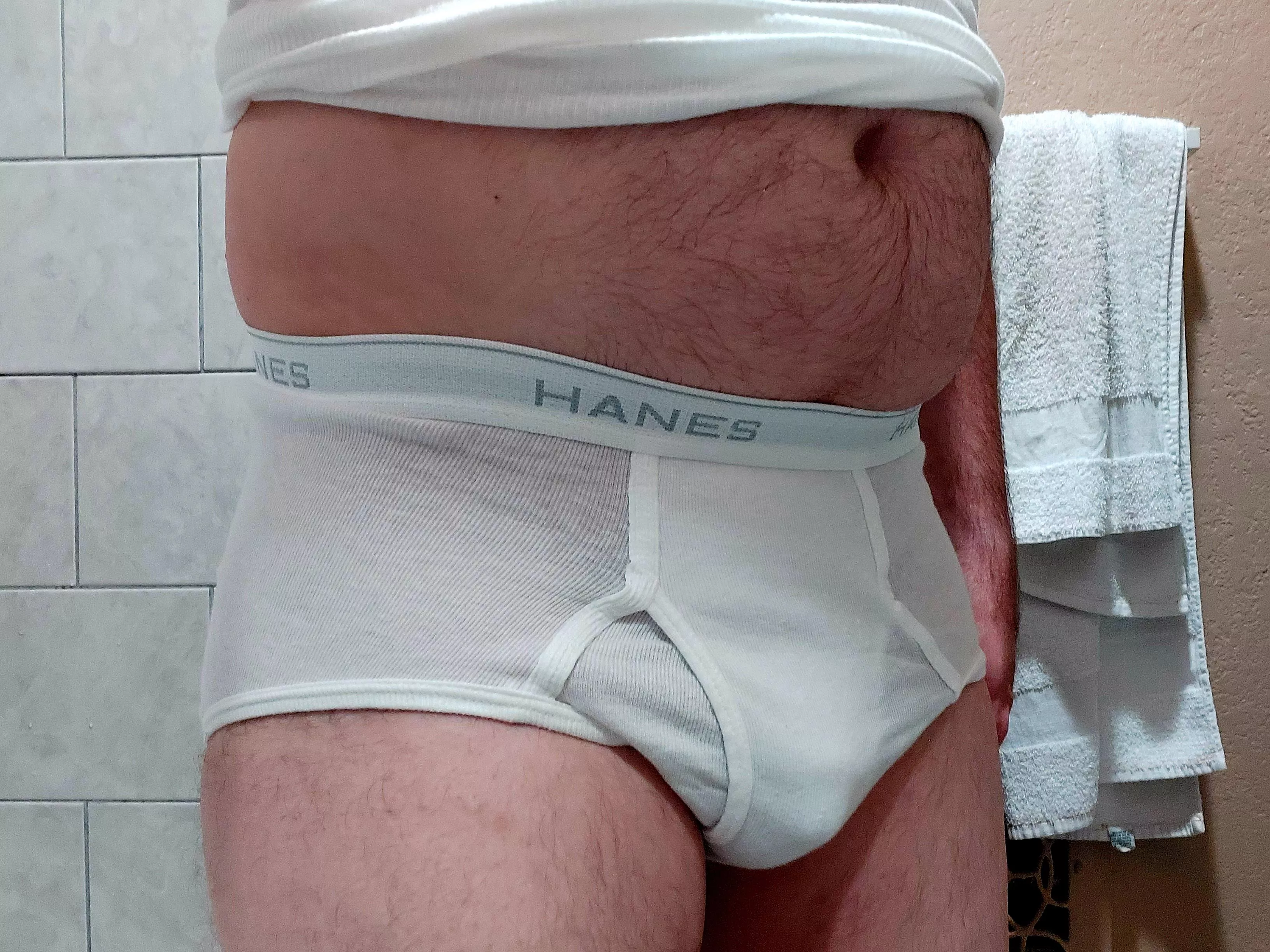 Monday Hanes