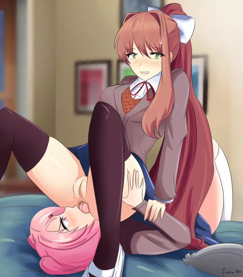 Monica punishes Natsuki [Doki Doki Literature club]