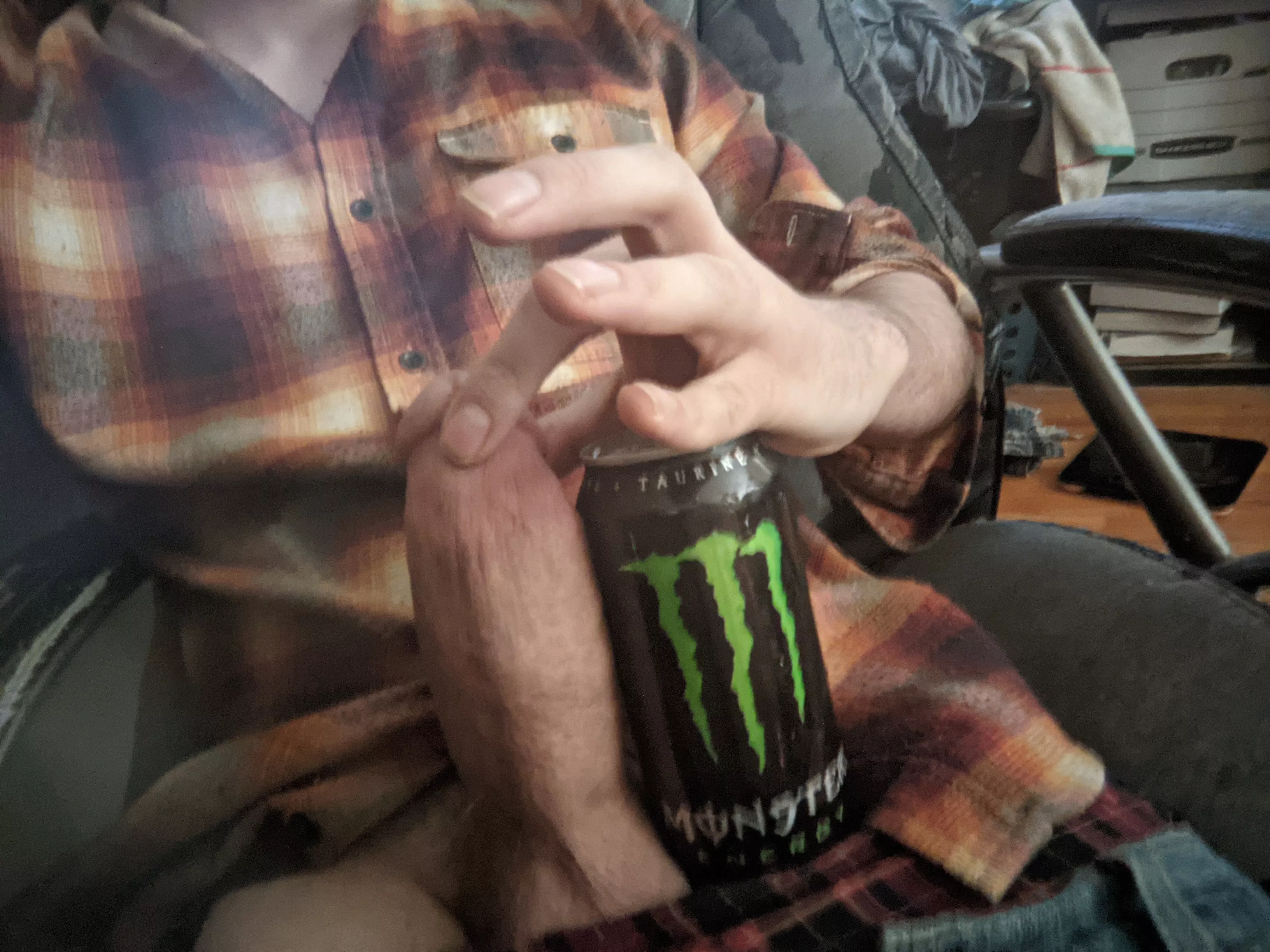 monster can