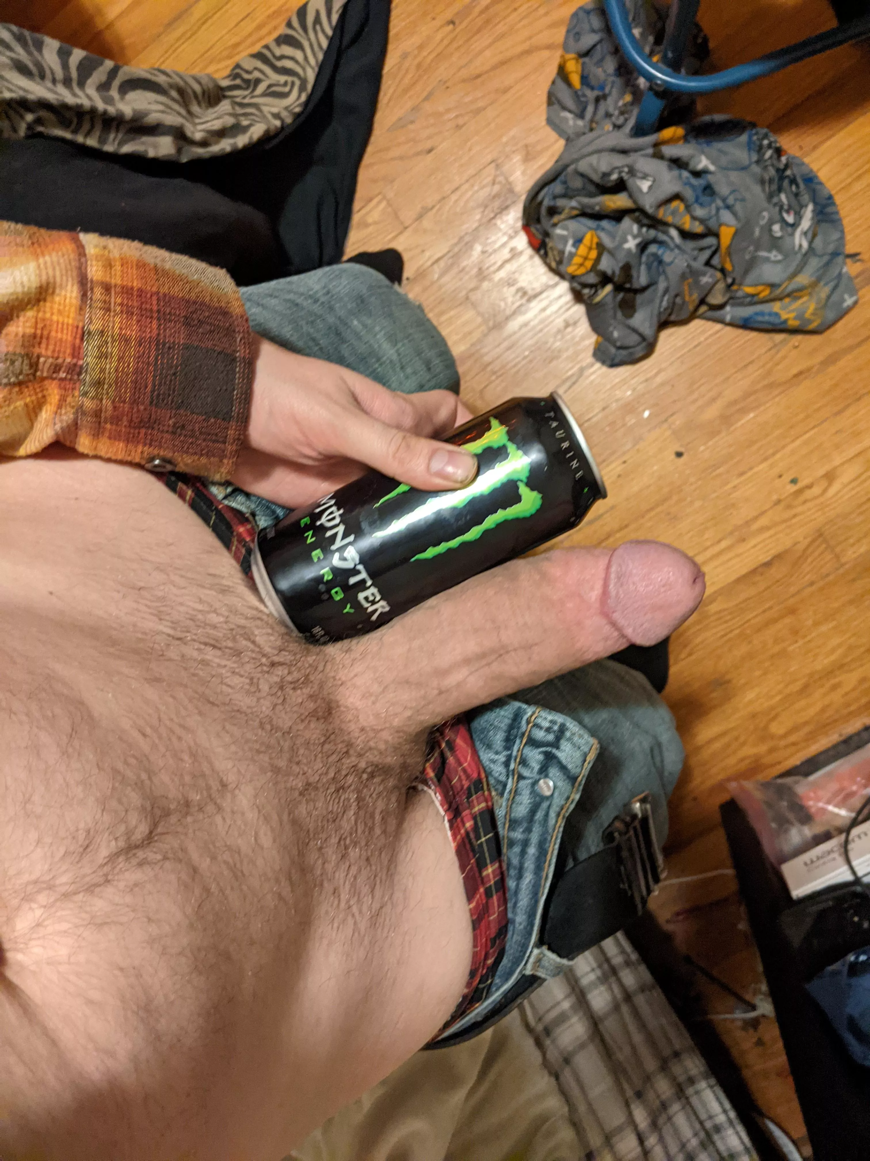 monster can