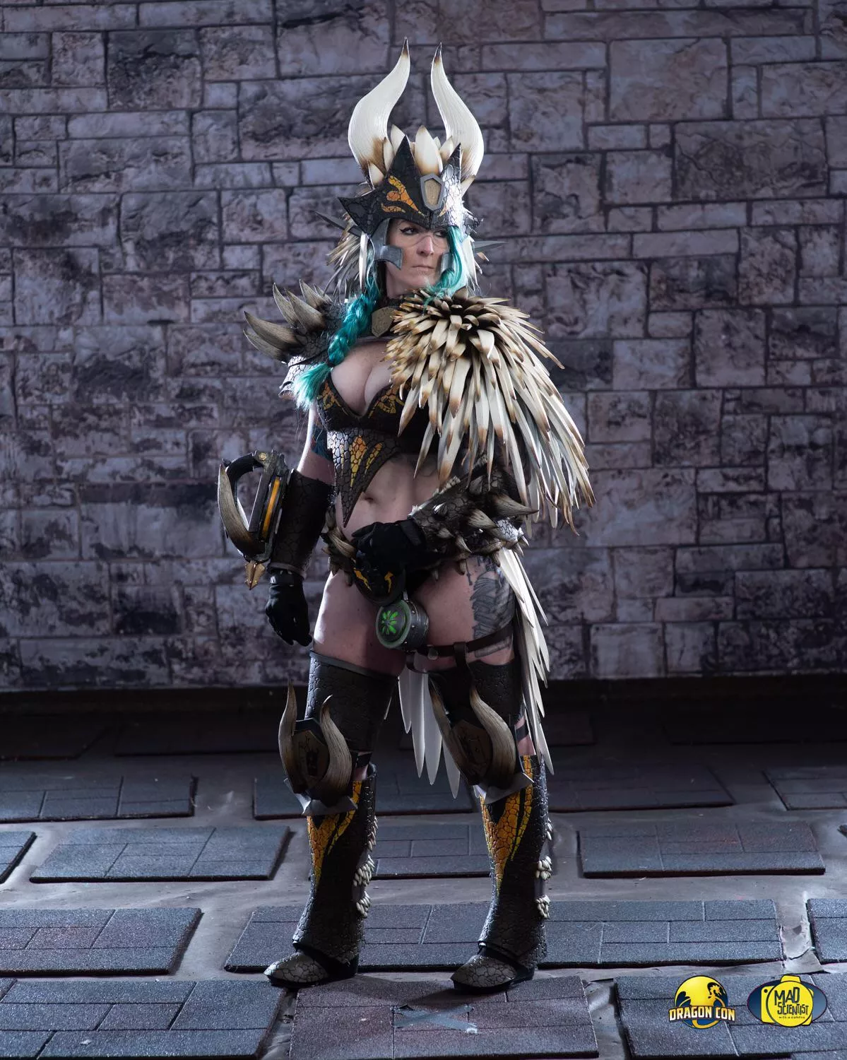 Monster Hunter Nergigante Cosplay