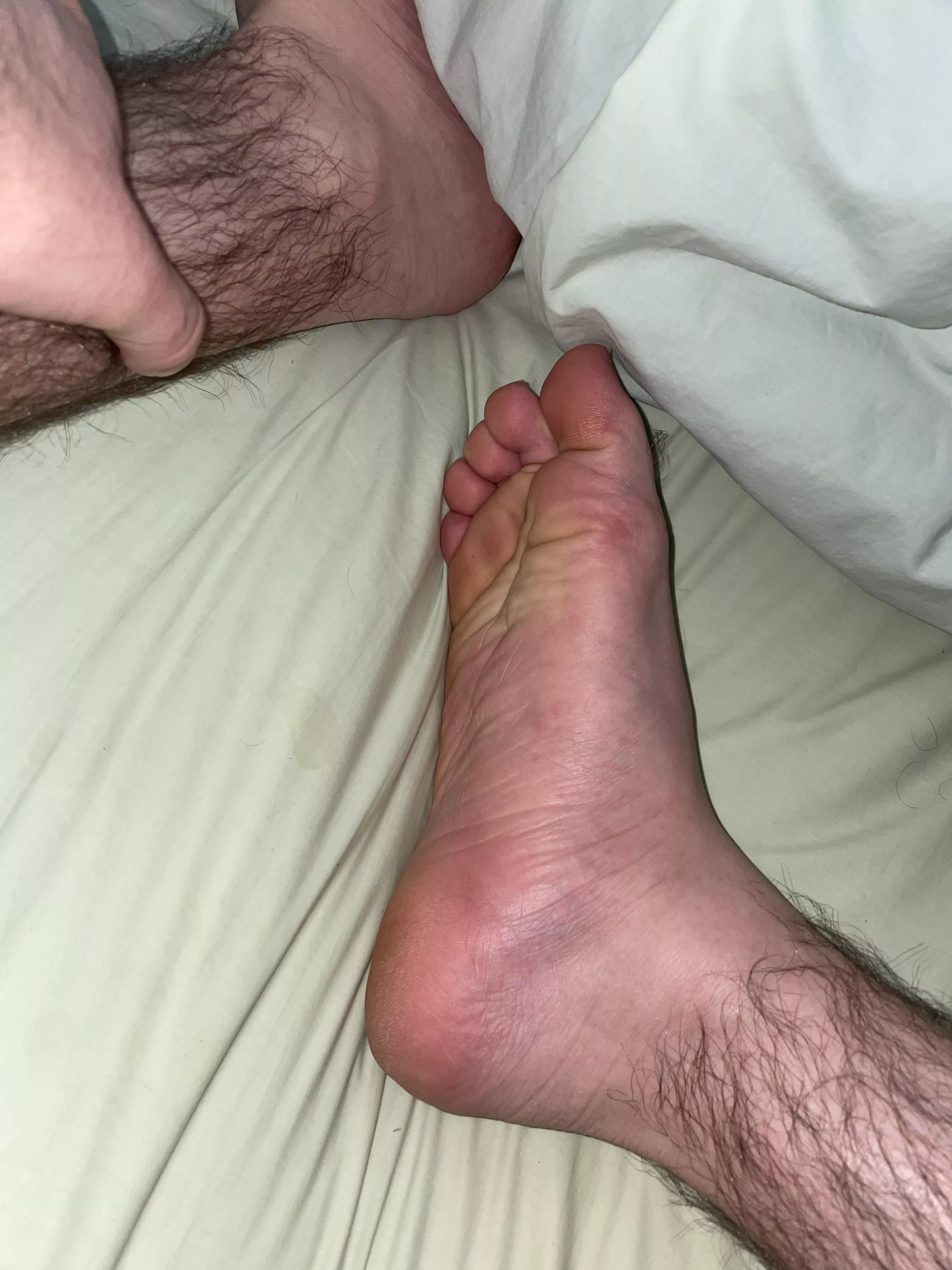 Morning soles. What would you do if you woke up to these 🤤