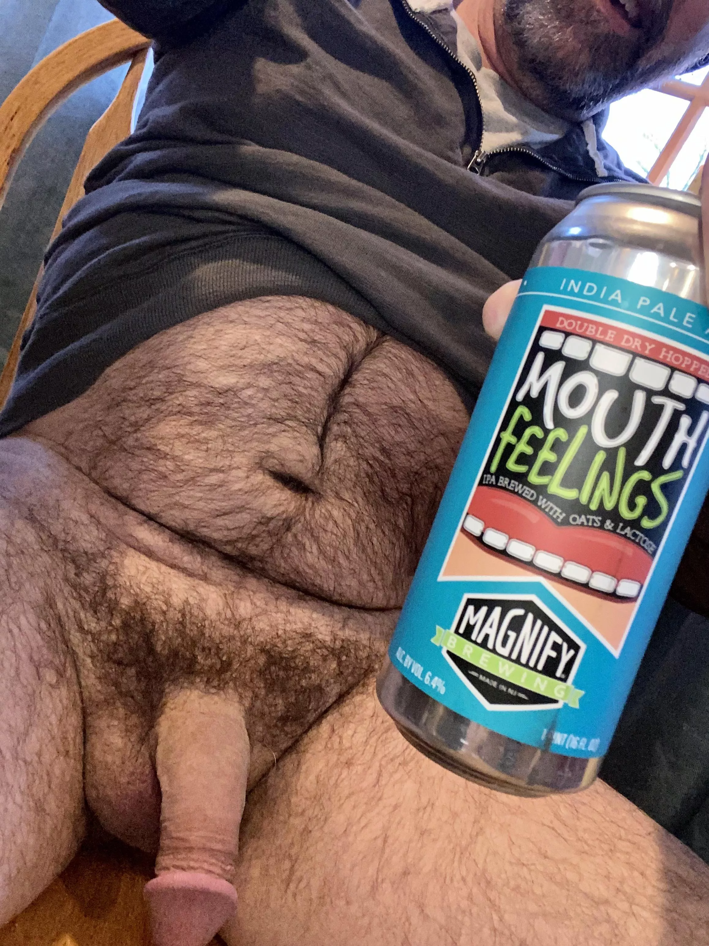 Mouth Feelings. Feeling bearish. And feeling like some cock too.