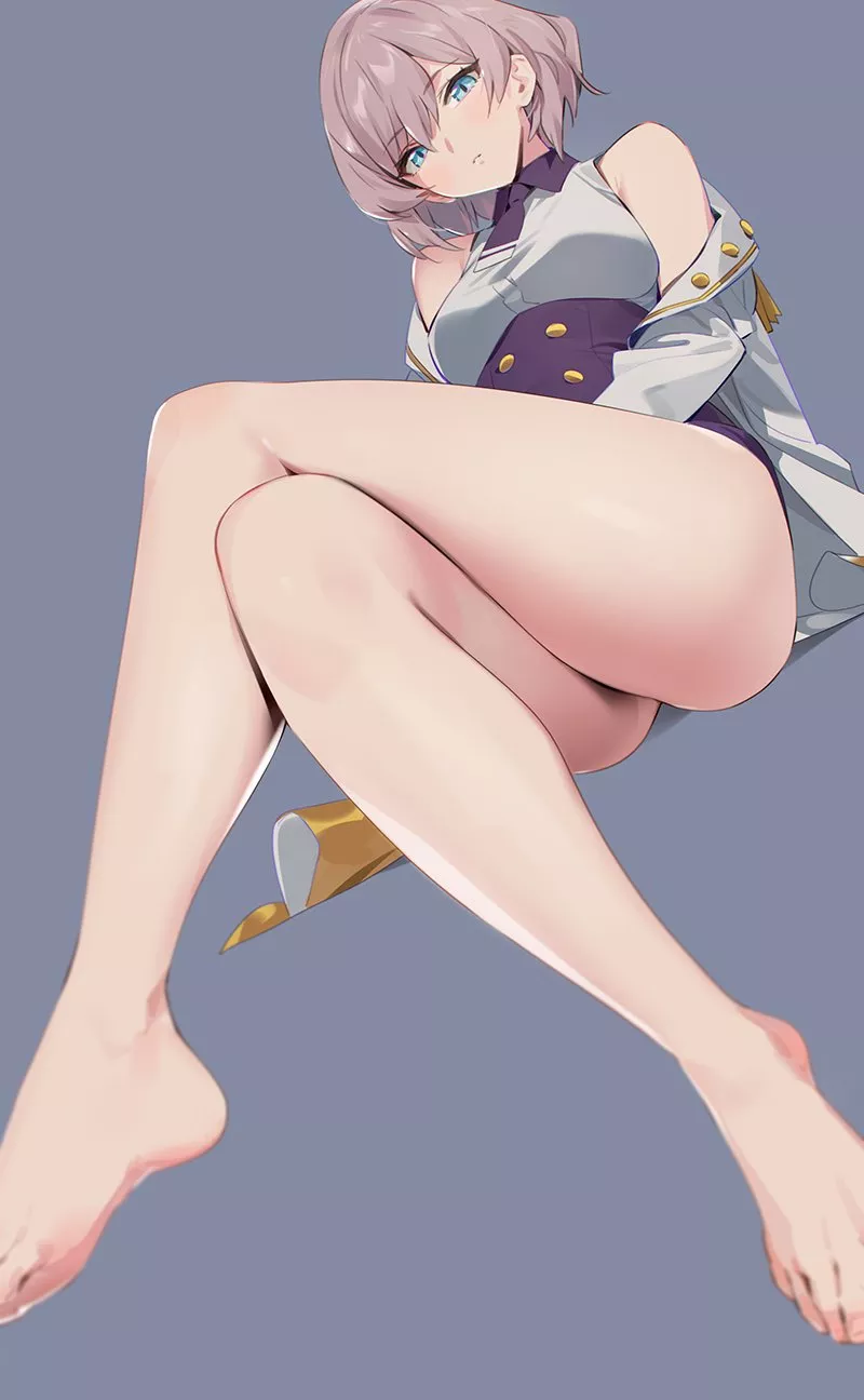 Mujina showing off her legs