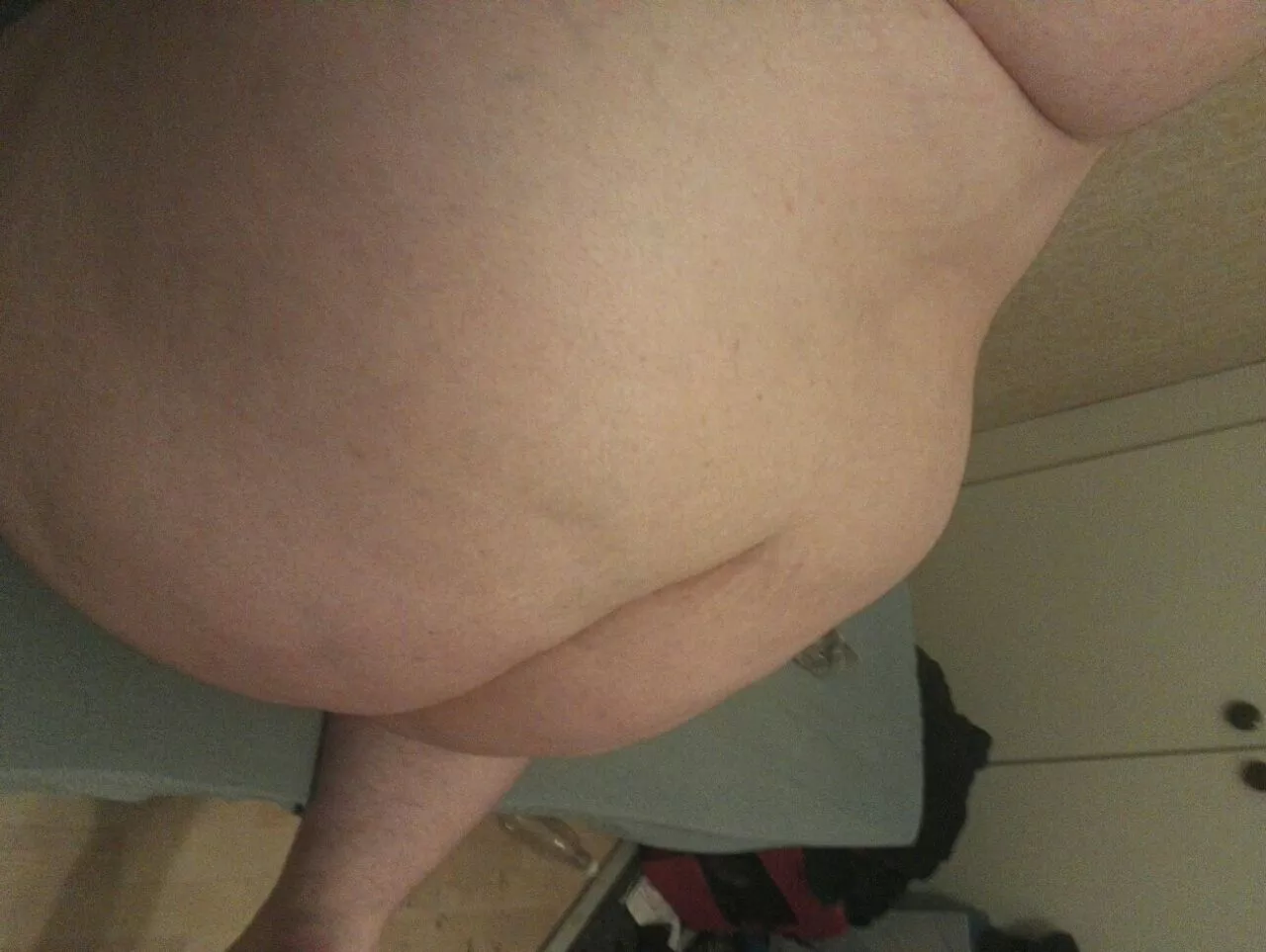 My big fat ass for u guys