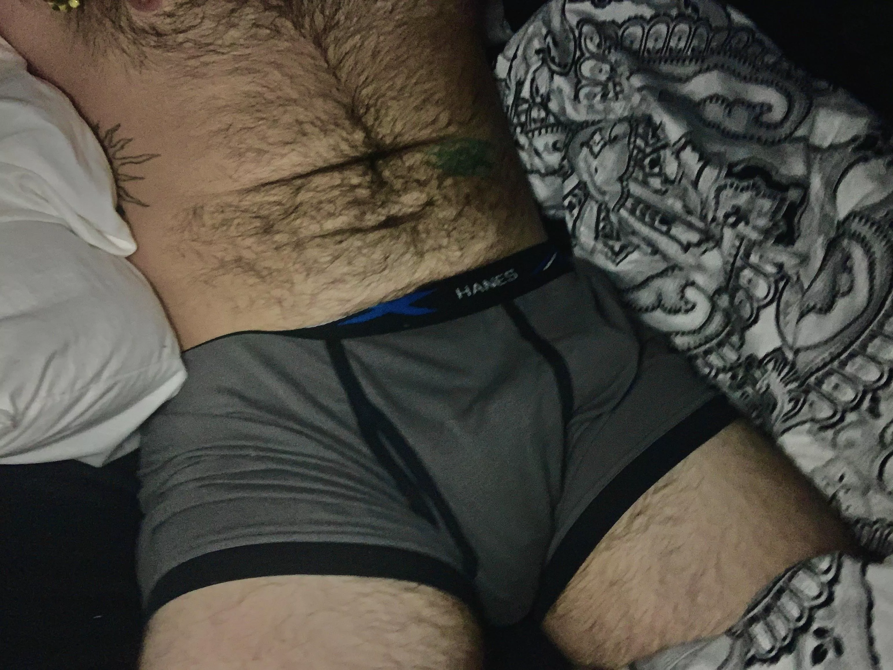 my cocks outline is beautiful through these pair of undies . 😏😈