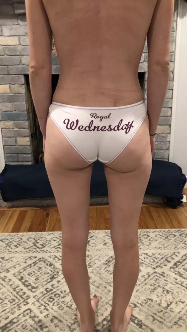 My Cute Little MIL[F] Butt Wishes you a Wonderful Wednesday