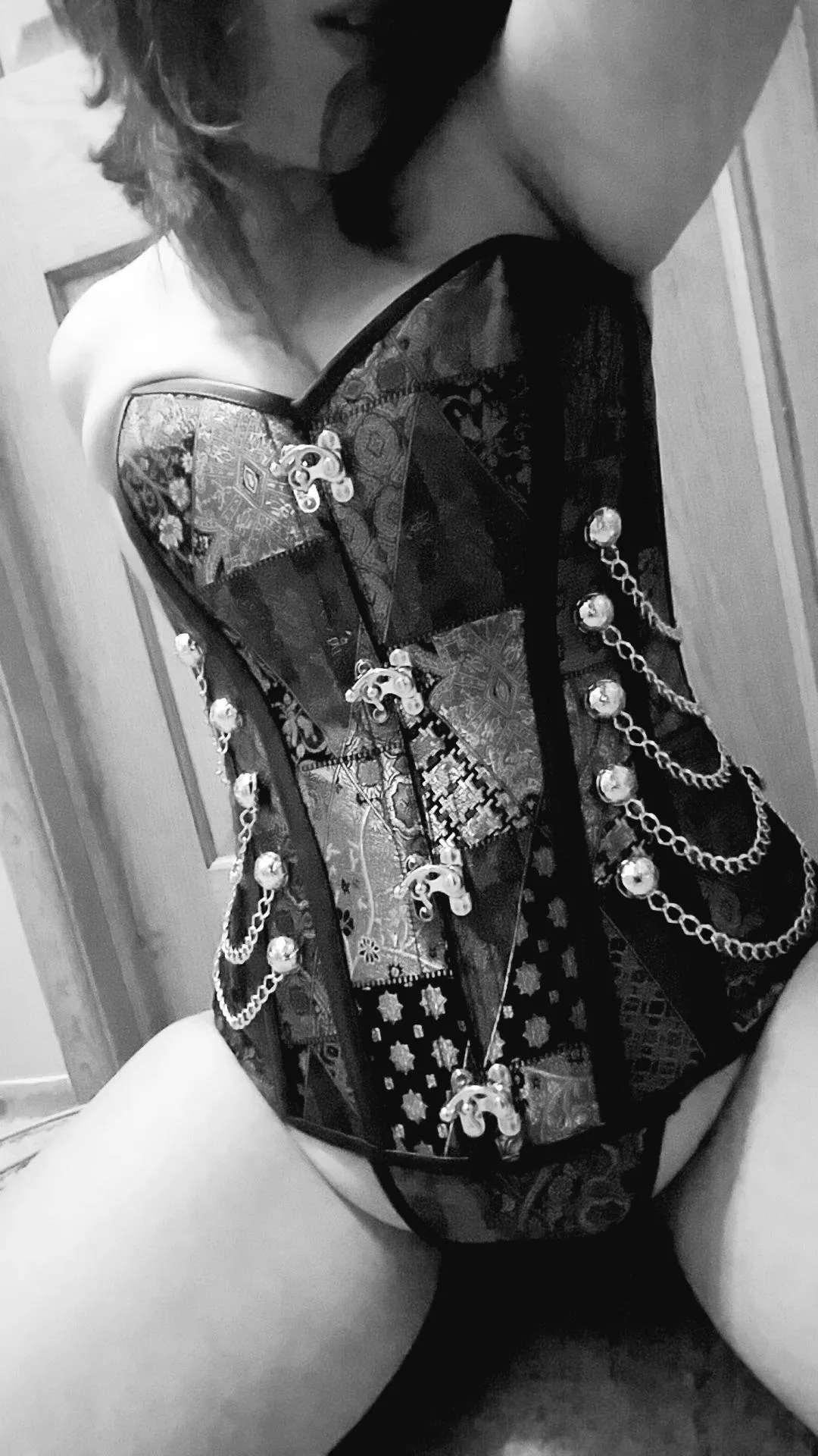 My favorite corset 33 f 36DD 5ft2