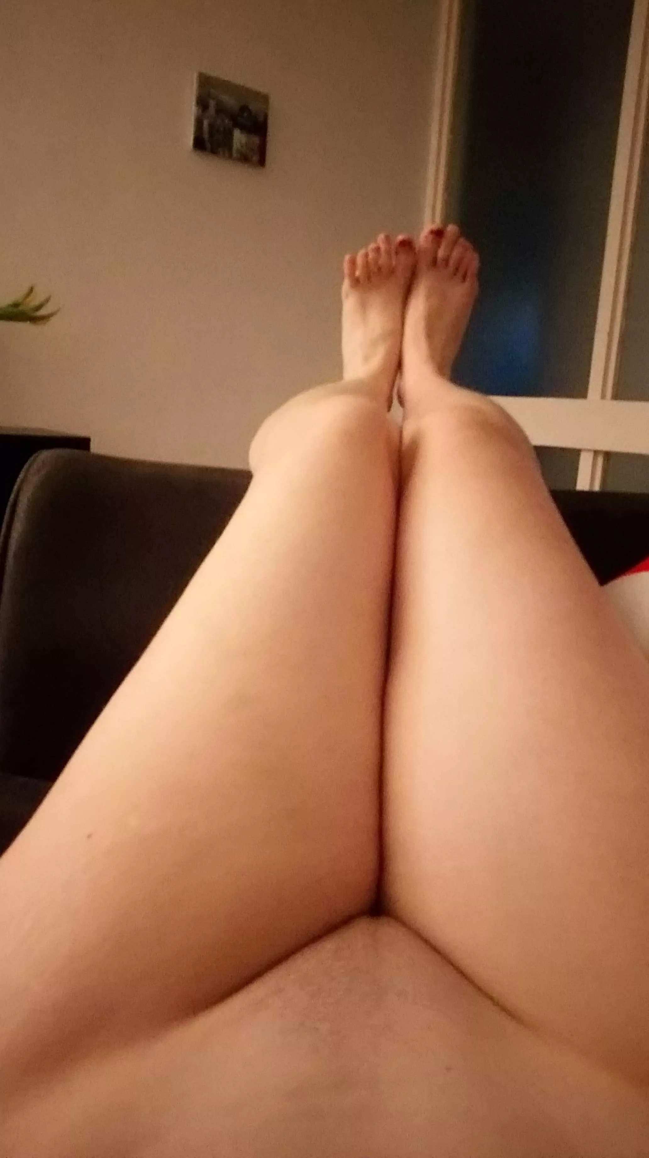 My fiancee loves her feet being worshipped ðŸ˜ Fancy worshipping them? ðŸ˜