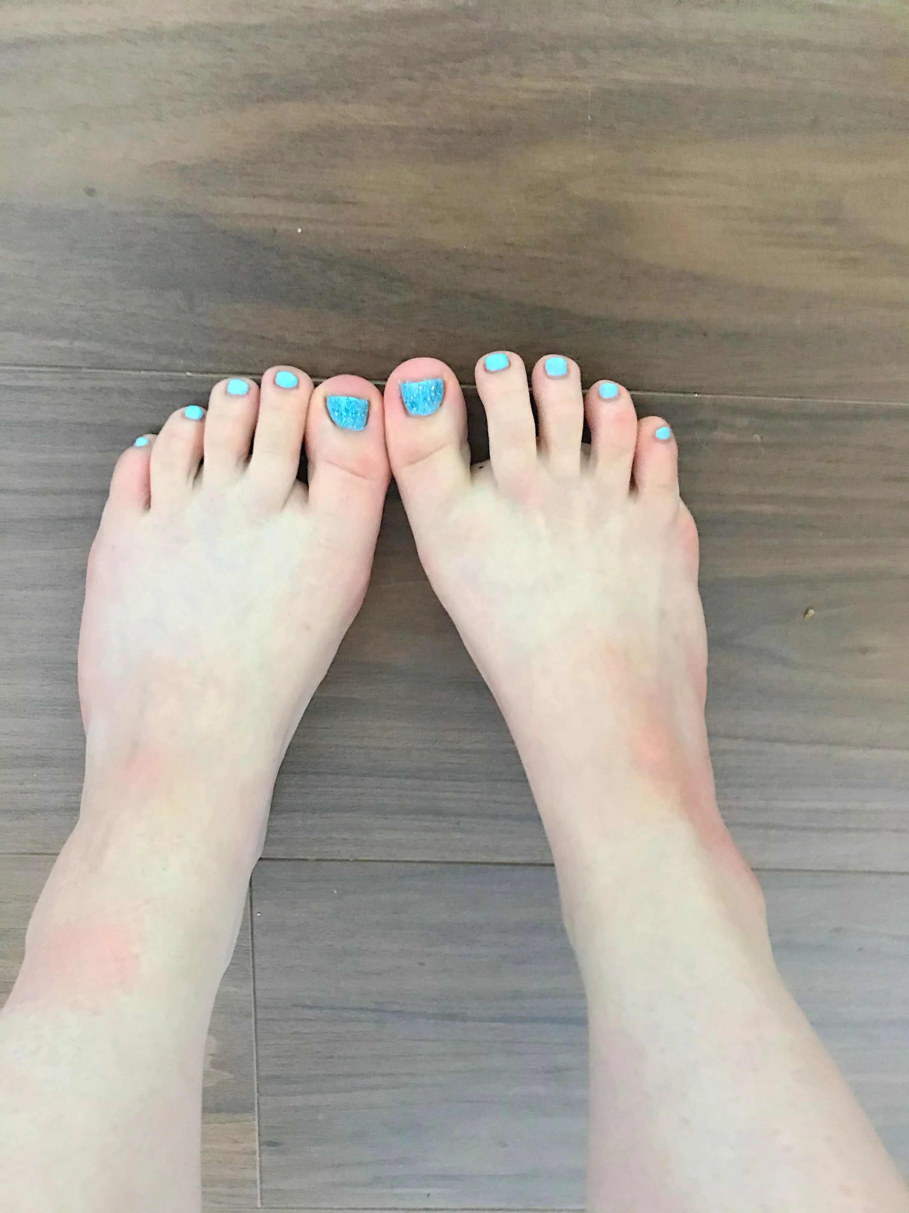 My first ever pedicure !!