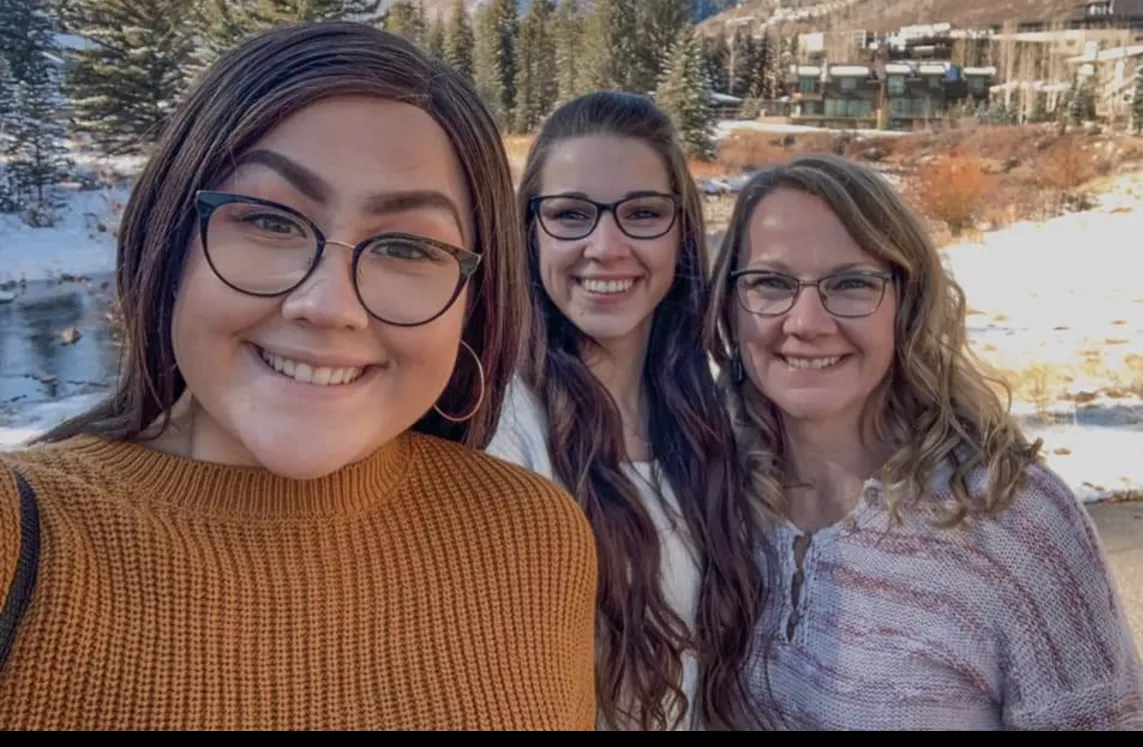 My gf, her sister, or the mom- why and how would you do them?