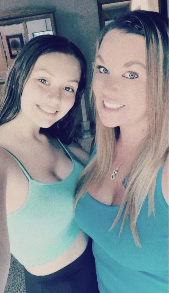 My girlfriend Madison and her mom Nicole, what do you think of them? what would you say to them and do with them? comment, pm me or kik me at bulliedbeta if interested!!