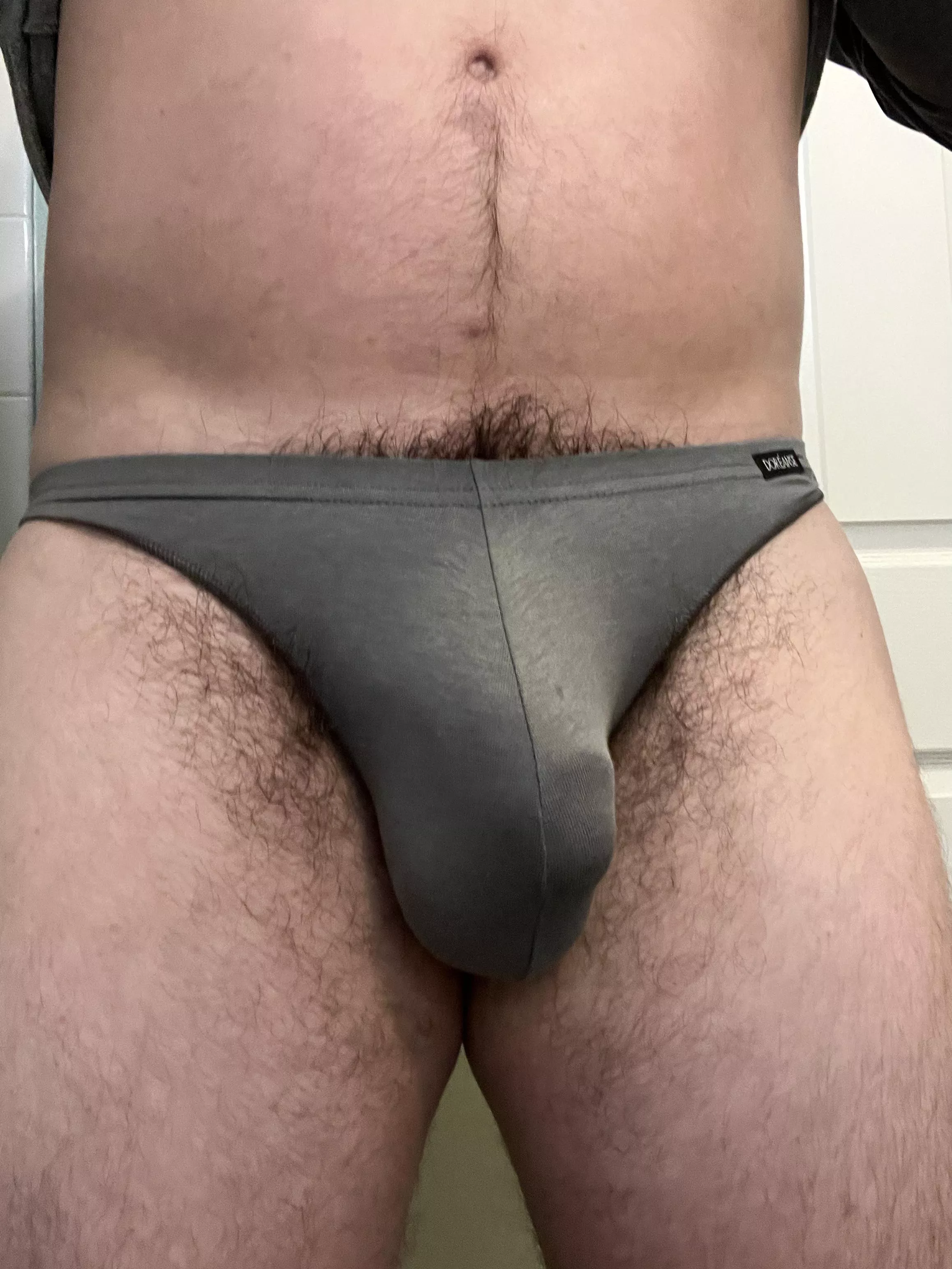 My new thong can’t contain my bush