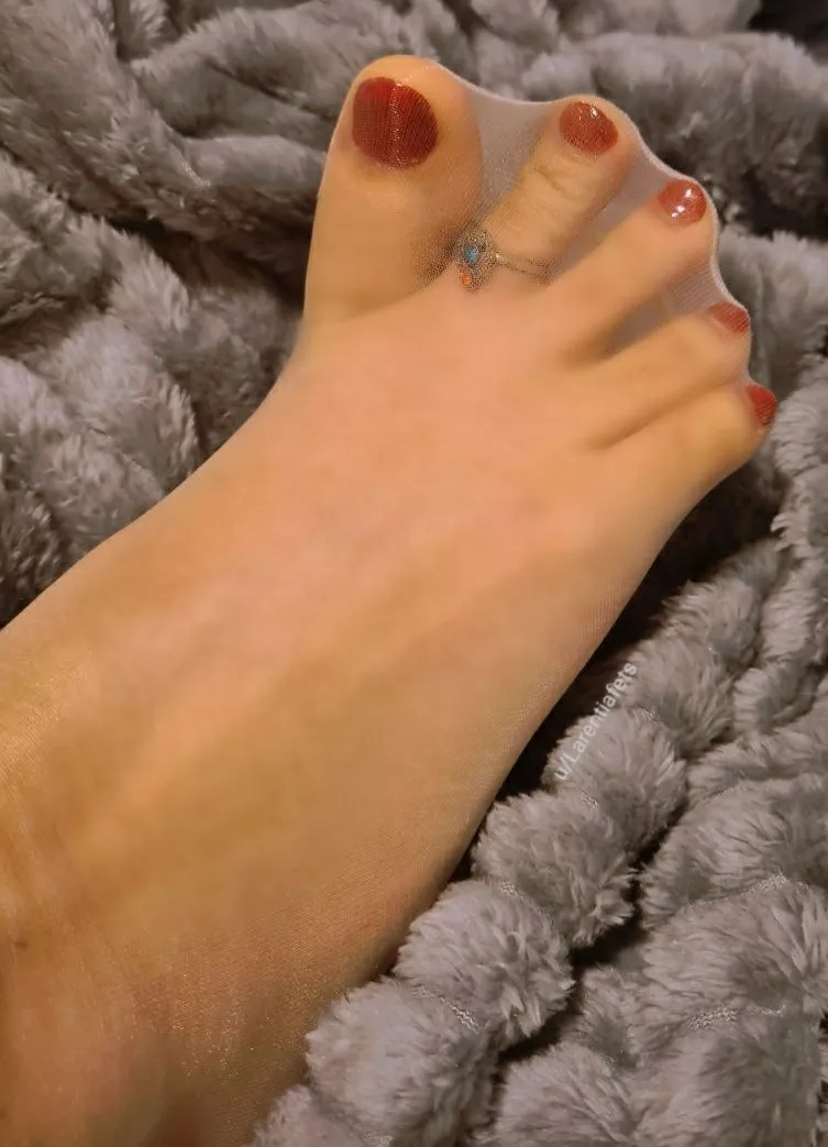 My new toe ring.