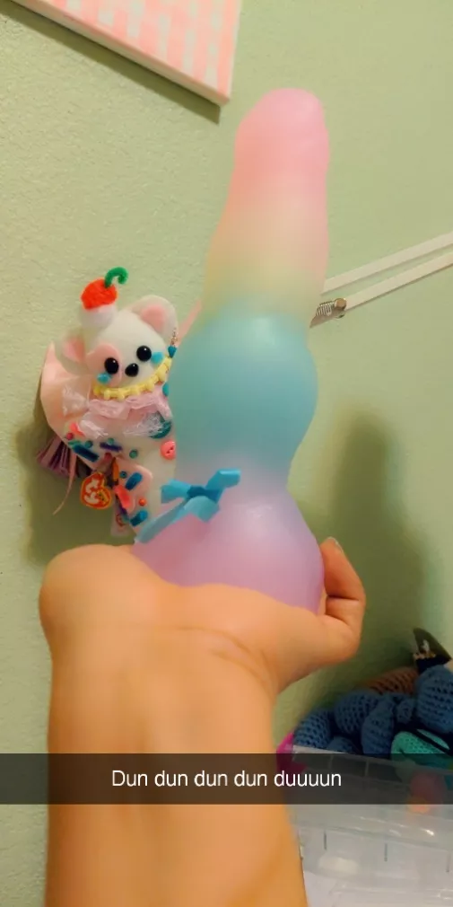 My new toy!! Im that much closer to being a rainbow gay clown trans puppy 🥳💖 any one wanna try it out for me 🐈‍⬛