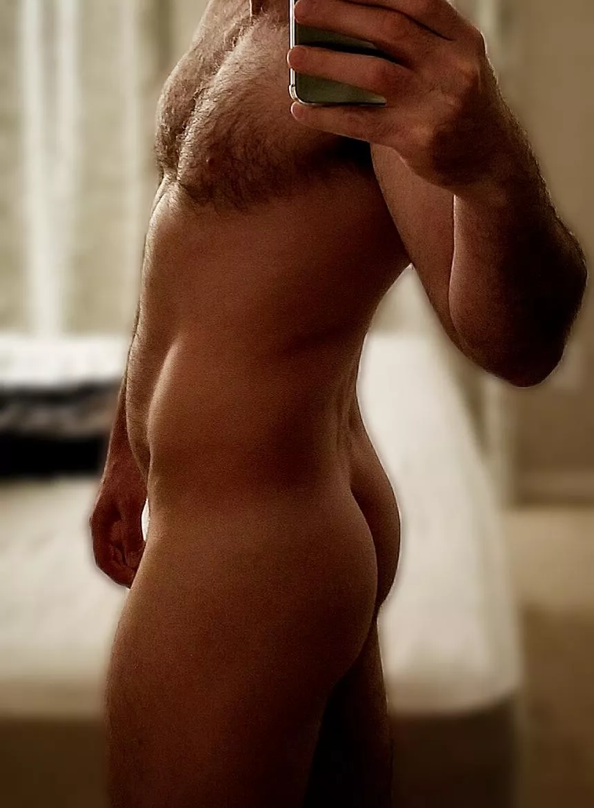 My pecs are hairier than my butt ðŸ’ªðŸ‘