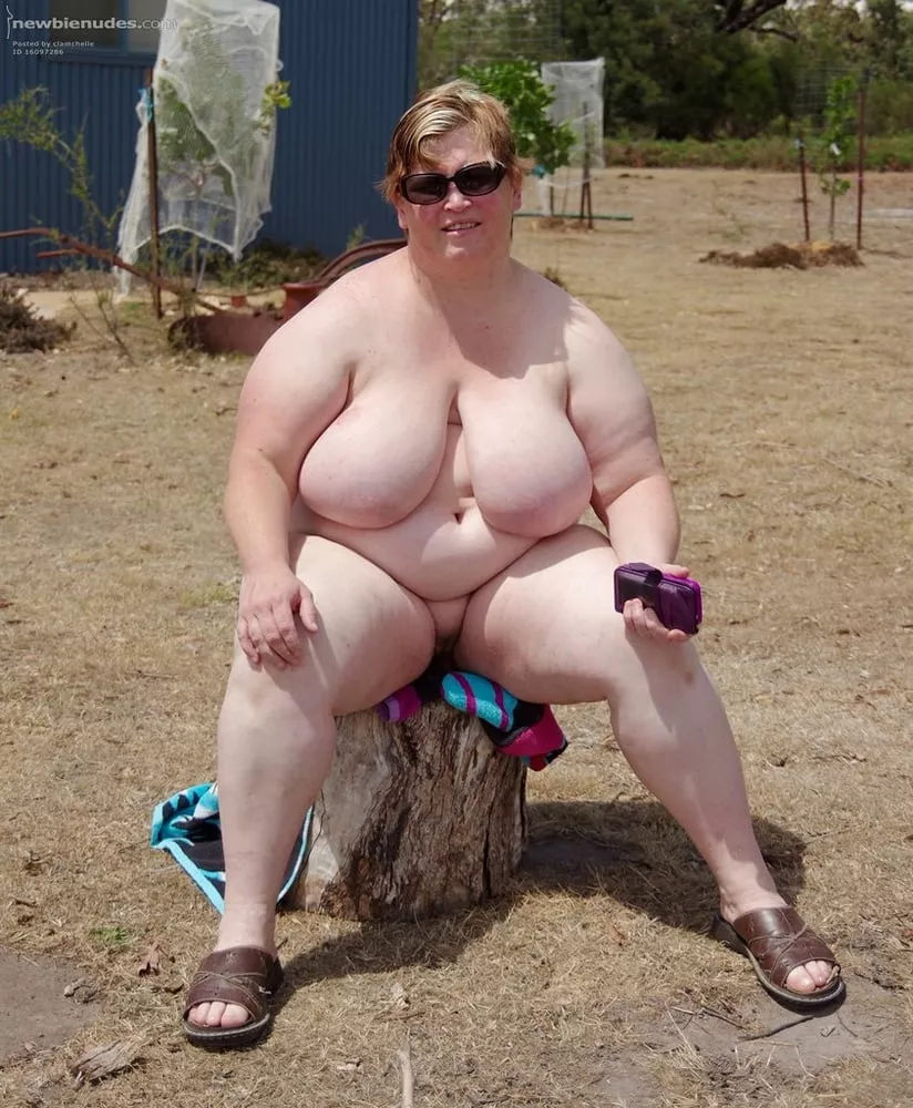 Naked camping with a plump MILF