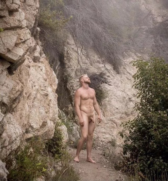 â€œNaked on the trailâ€ â€¦