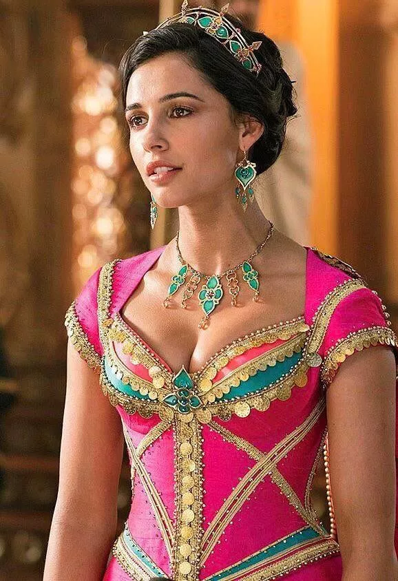 Naomi Scott looking like she belongs on Blacked