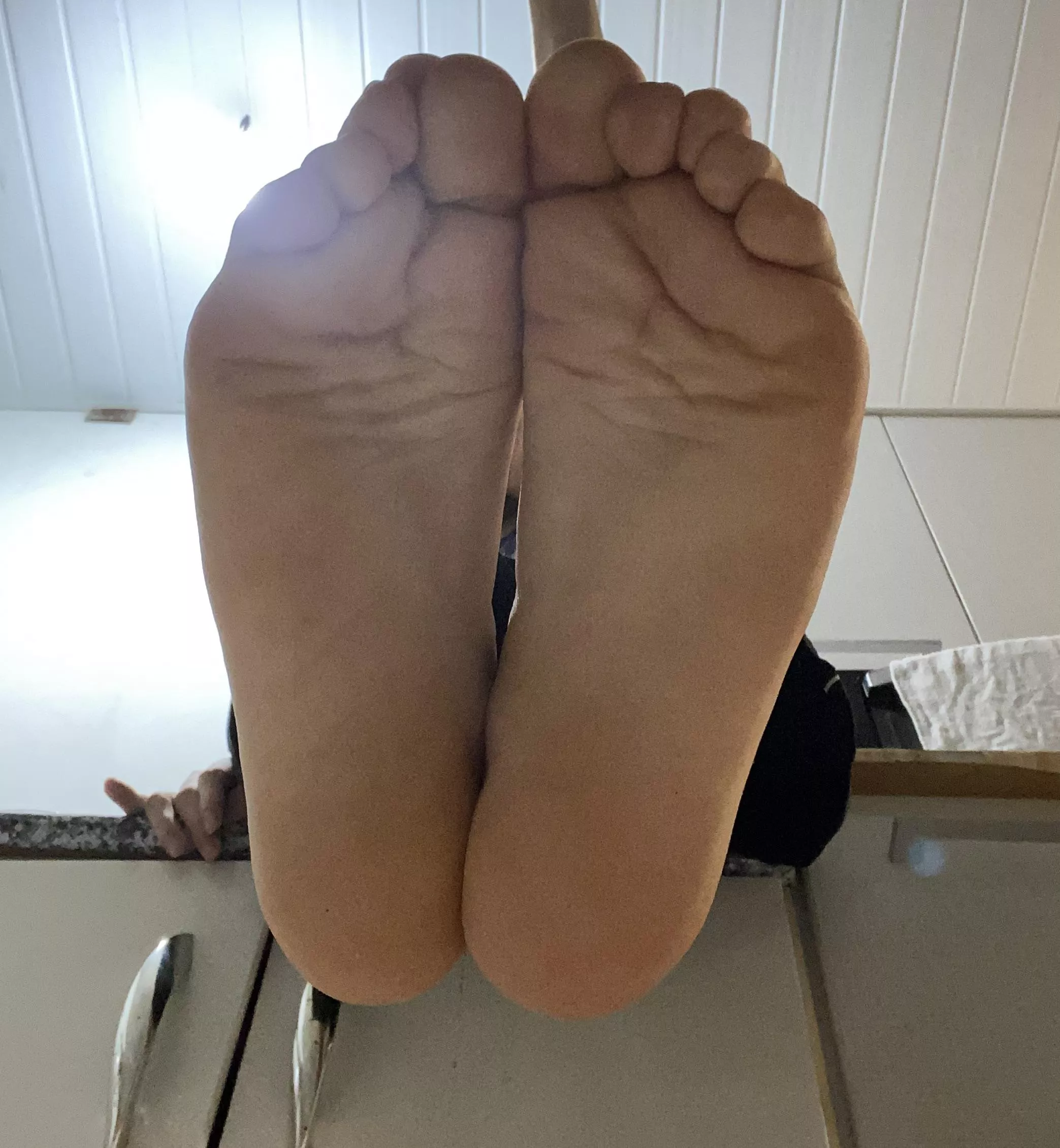 naughty soles 😈 do u like the pov from the bottom? wanna be there? 😋😏 dms/pms r welcome