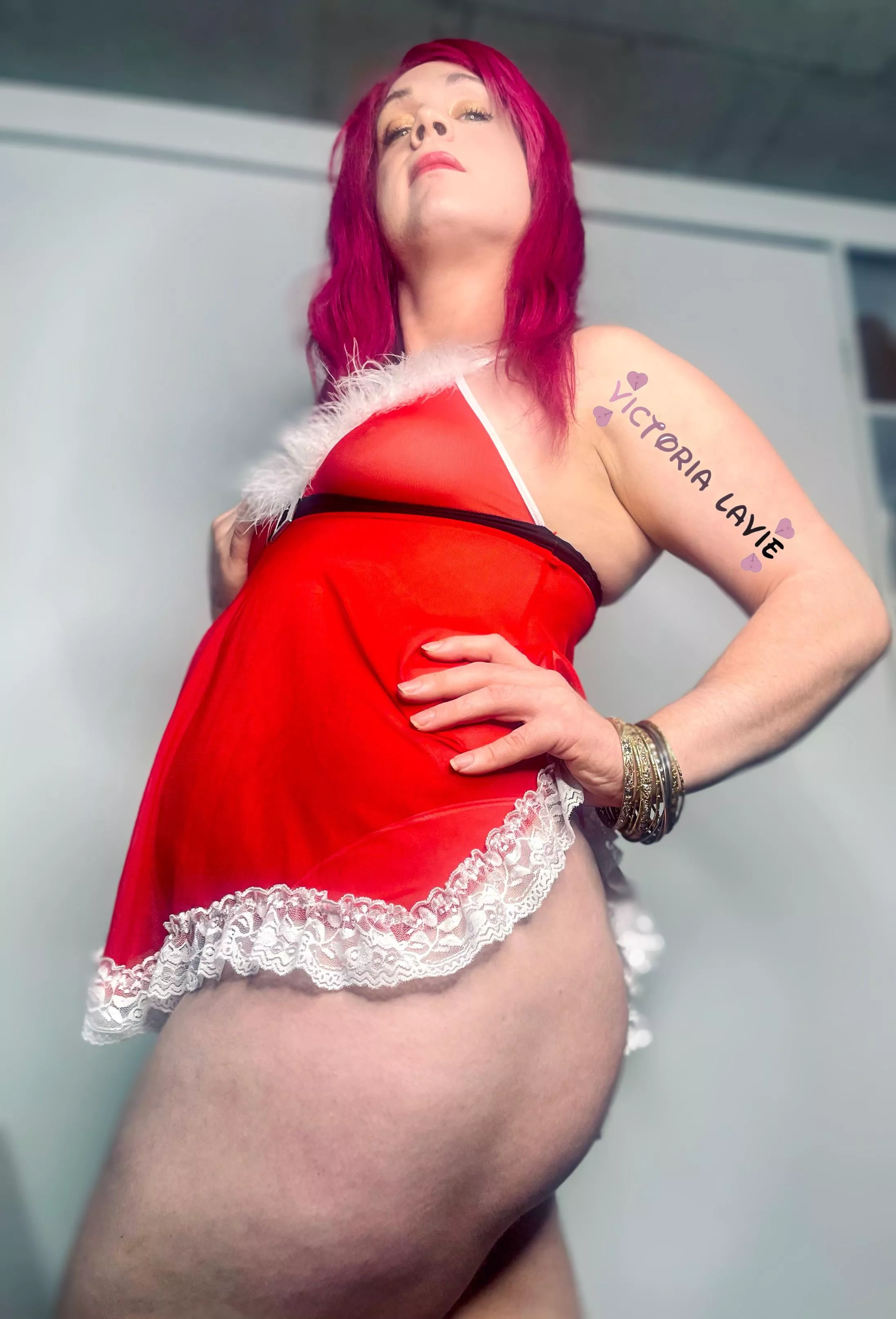 Naughty 😈 T-girl, Holiday🎄 Sales!! all month long. 25% off prem [snp] & [sext] sessions. deals on [pty] & 🧦 socks✨