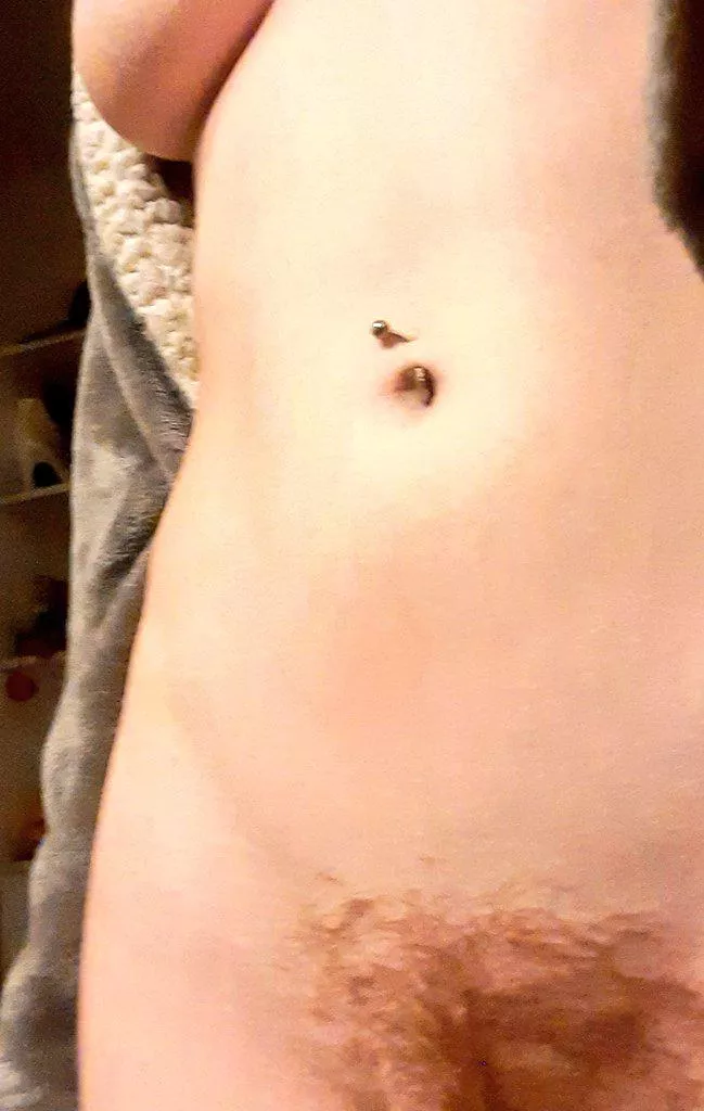 Need a new belly button ring what kind (f)